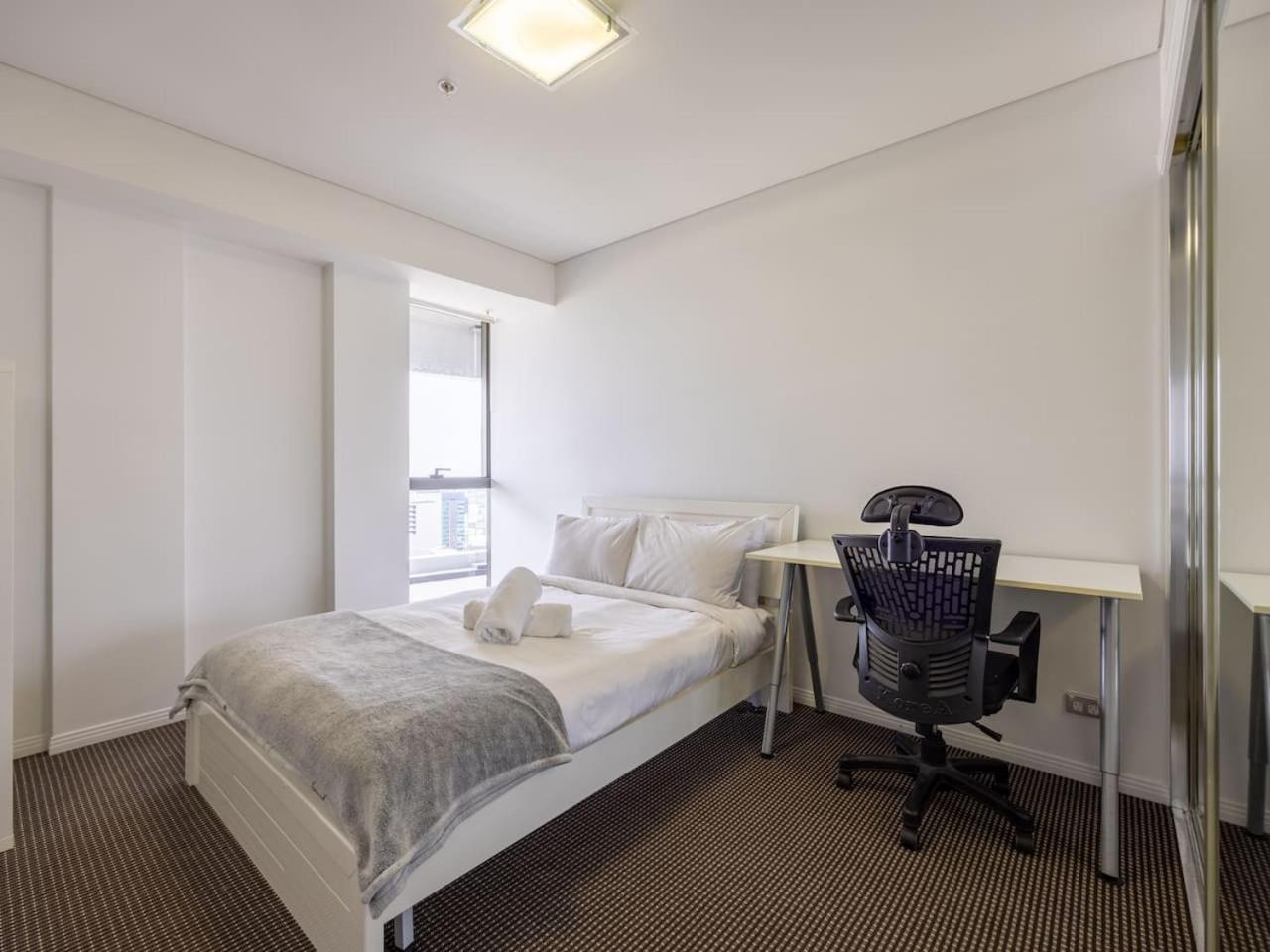 Holiday home Stunning 2br Lights View Near Parks And Riverside