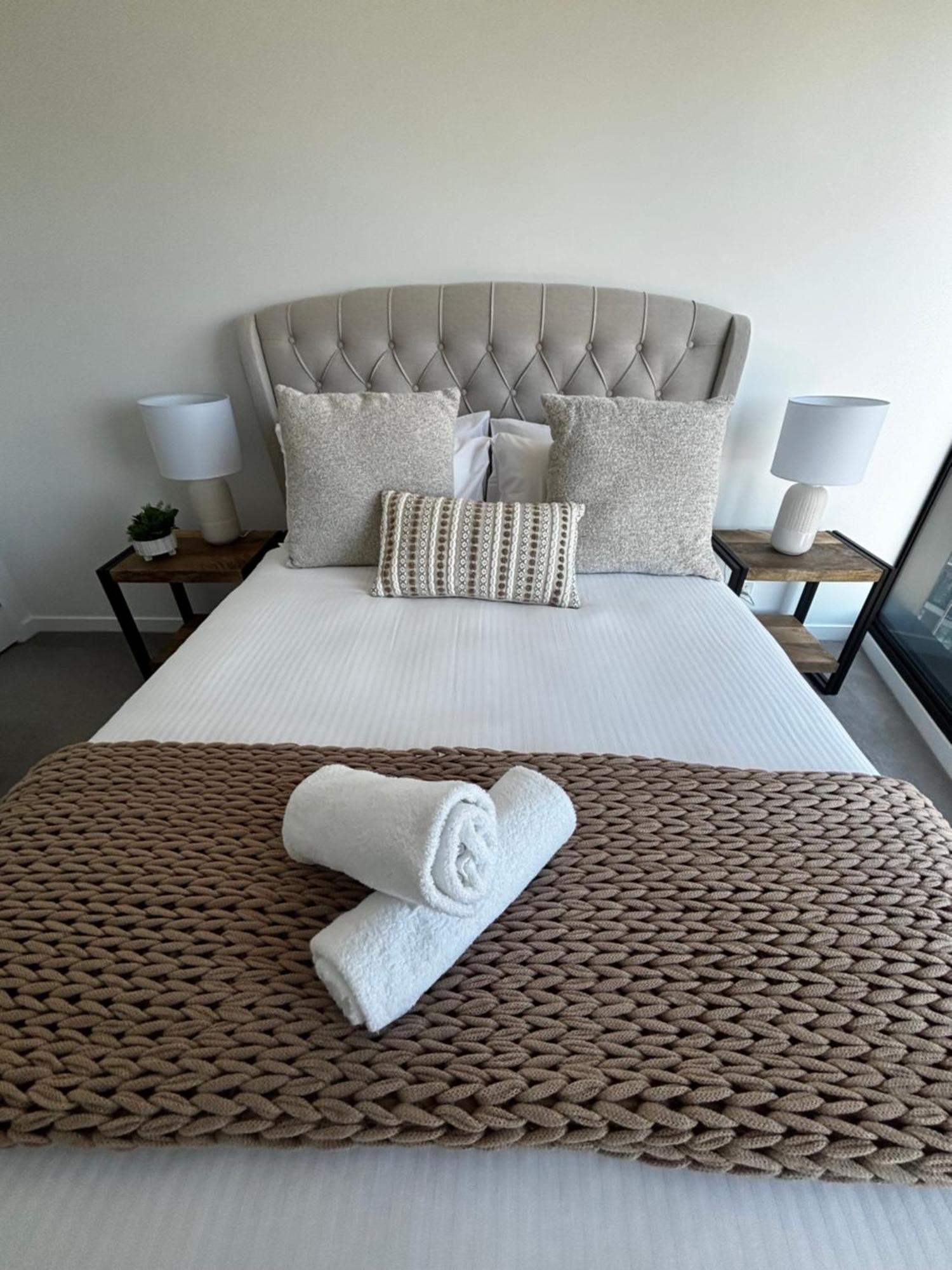Holiday home Luxury Peppers Infinity Pool Stylish With 2bd & 1c Park *
