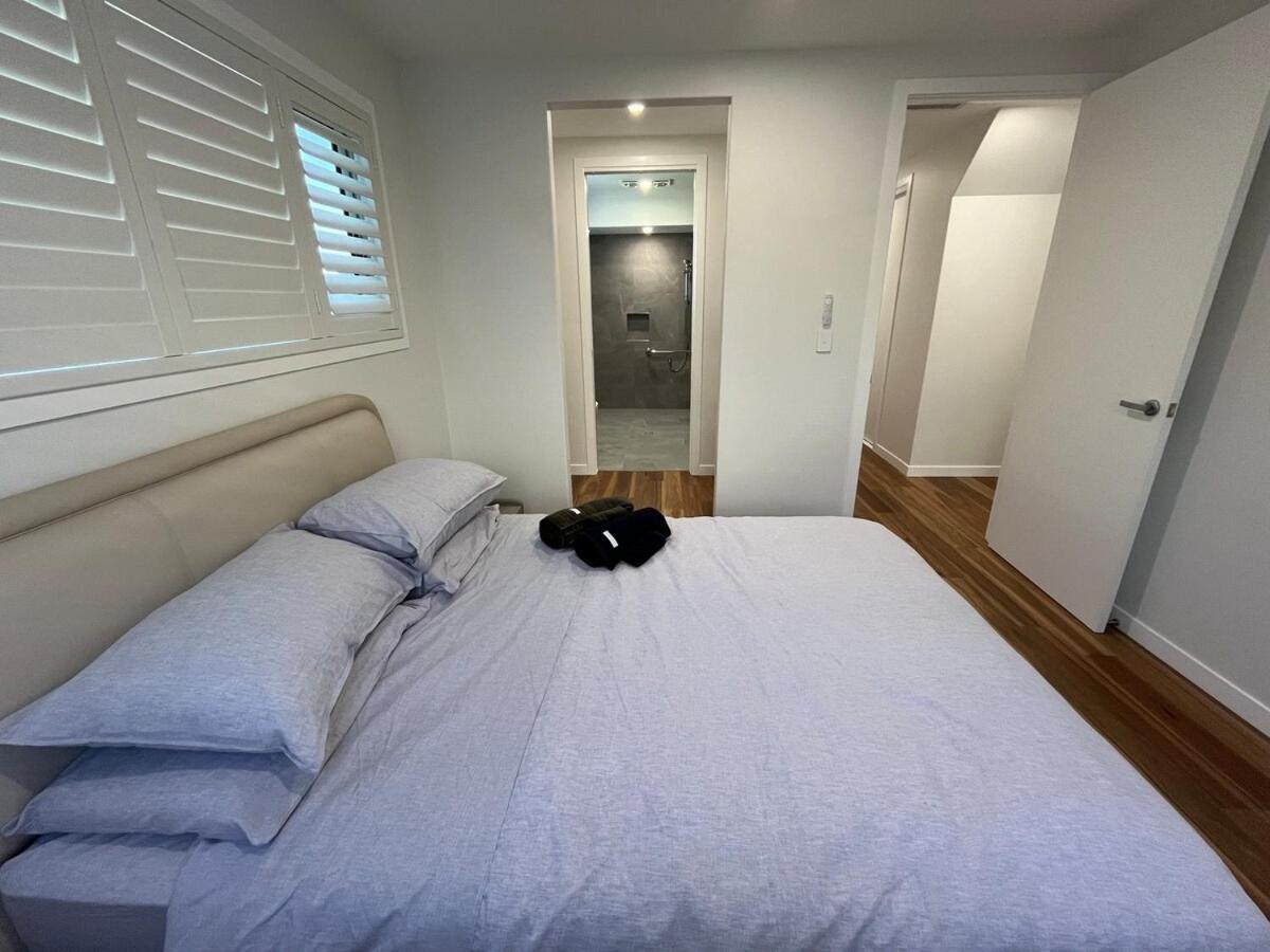5 Star Luxury Manly Holiday home Brisbane