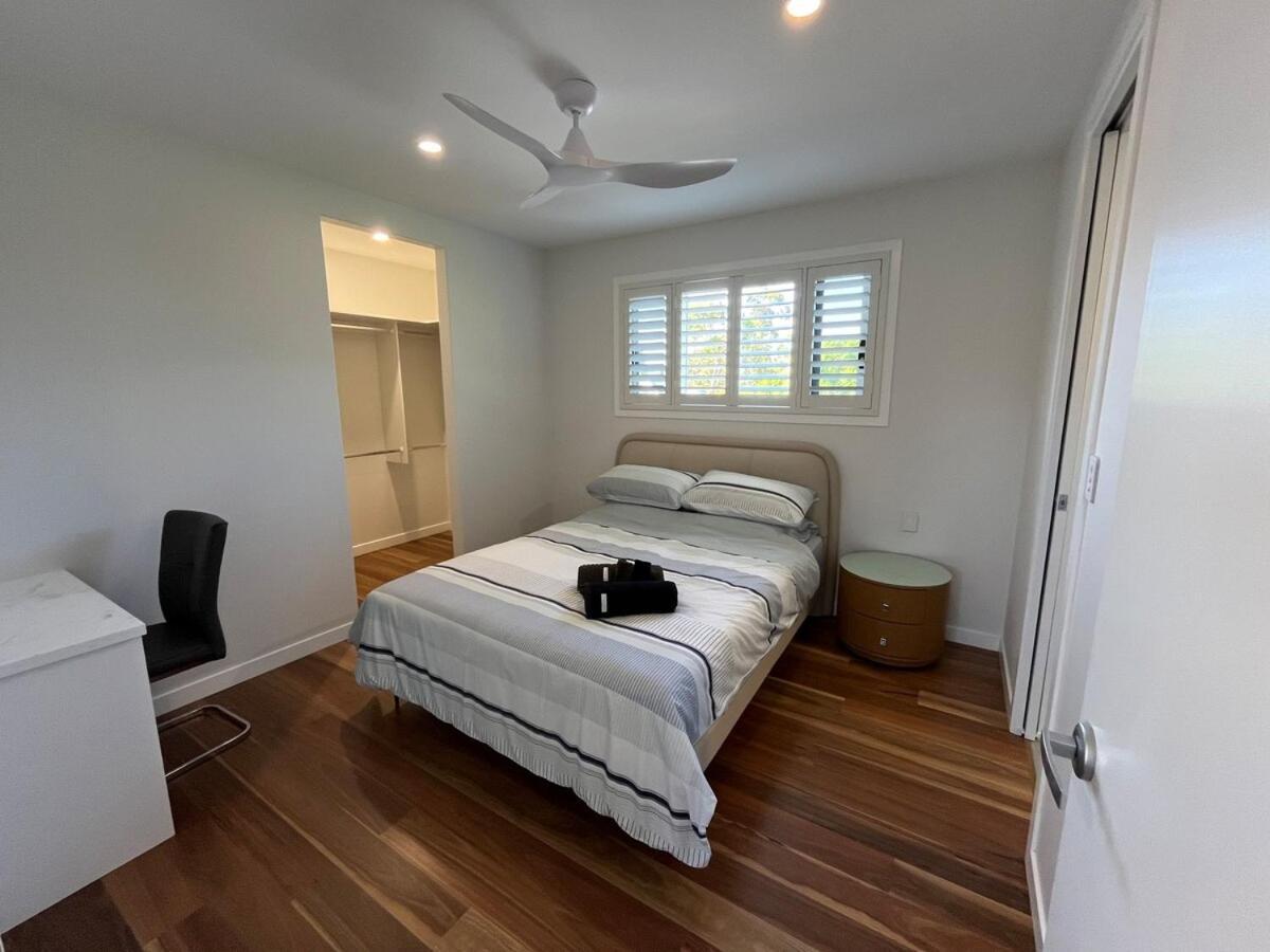 Holiday home 5 Star Luxury Build *