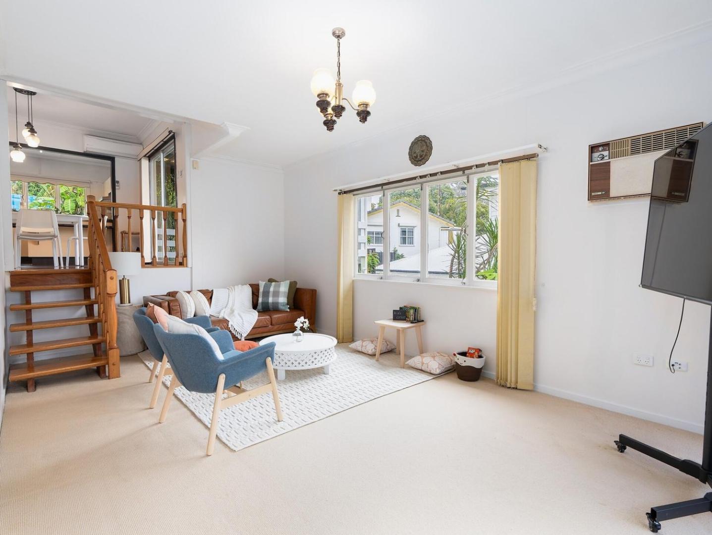 Holiday home Quiet 4br Haven With Surroundings *