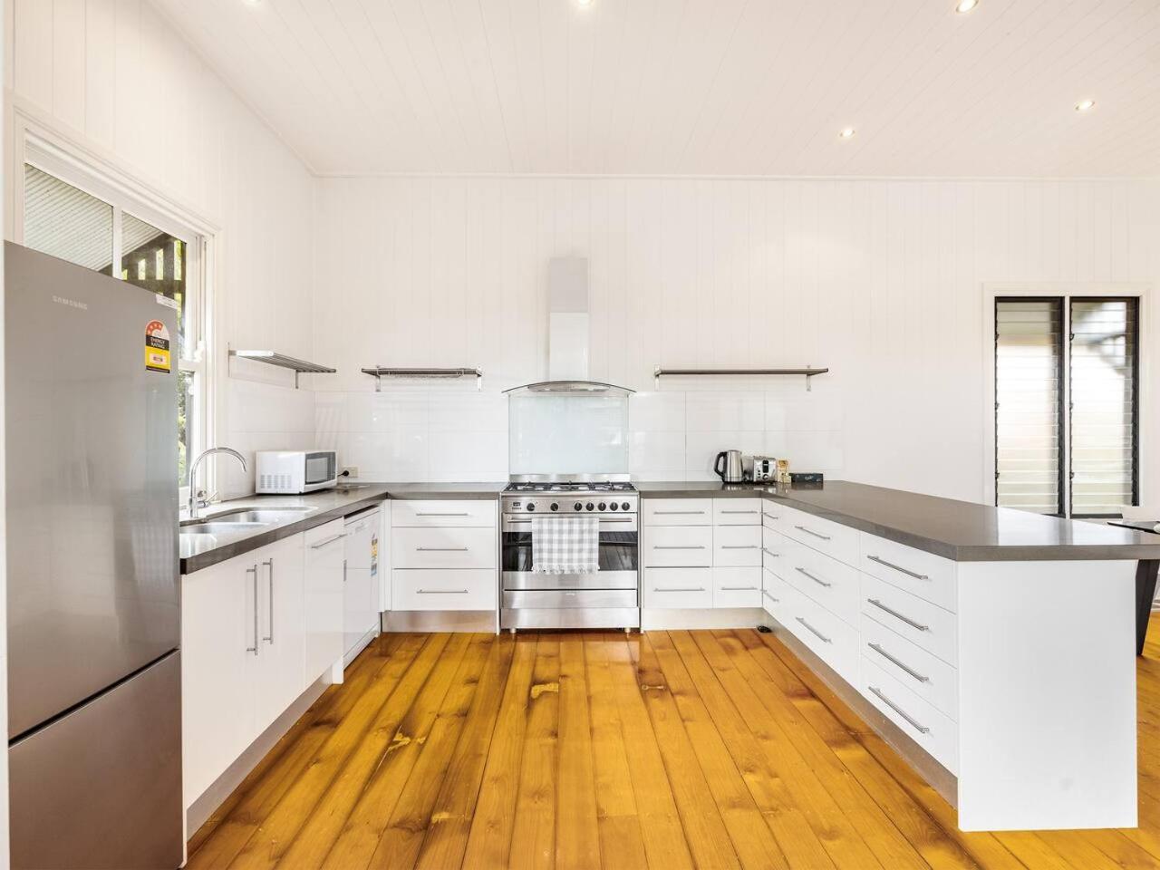 Great Value 3beds Cozy Near Cbd Stadium Bus Holiday home