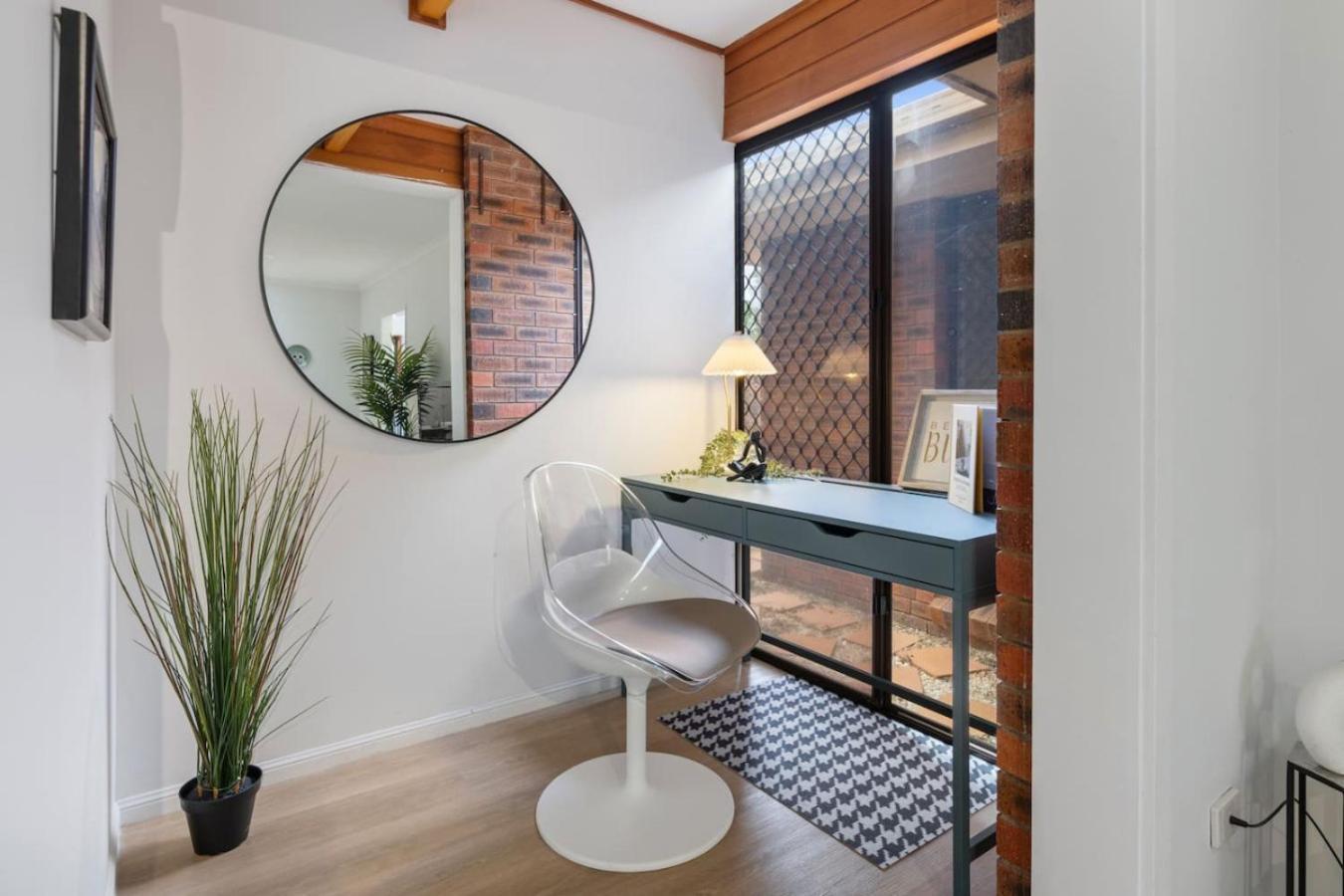 Cozy Comfort 4br Near Malls And Transport Holiday home Brisbane