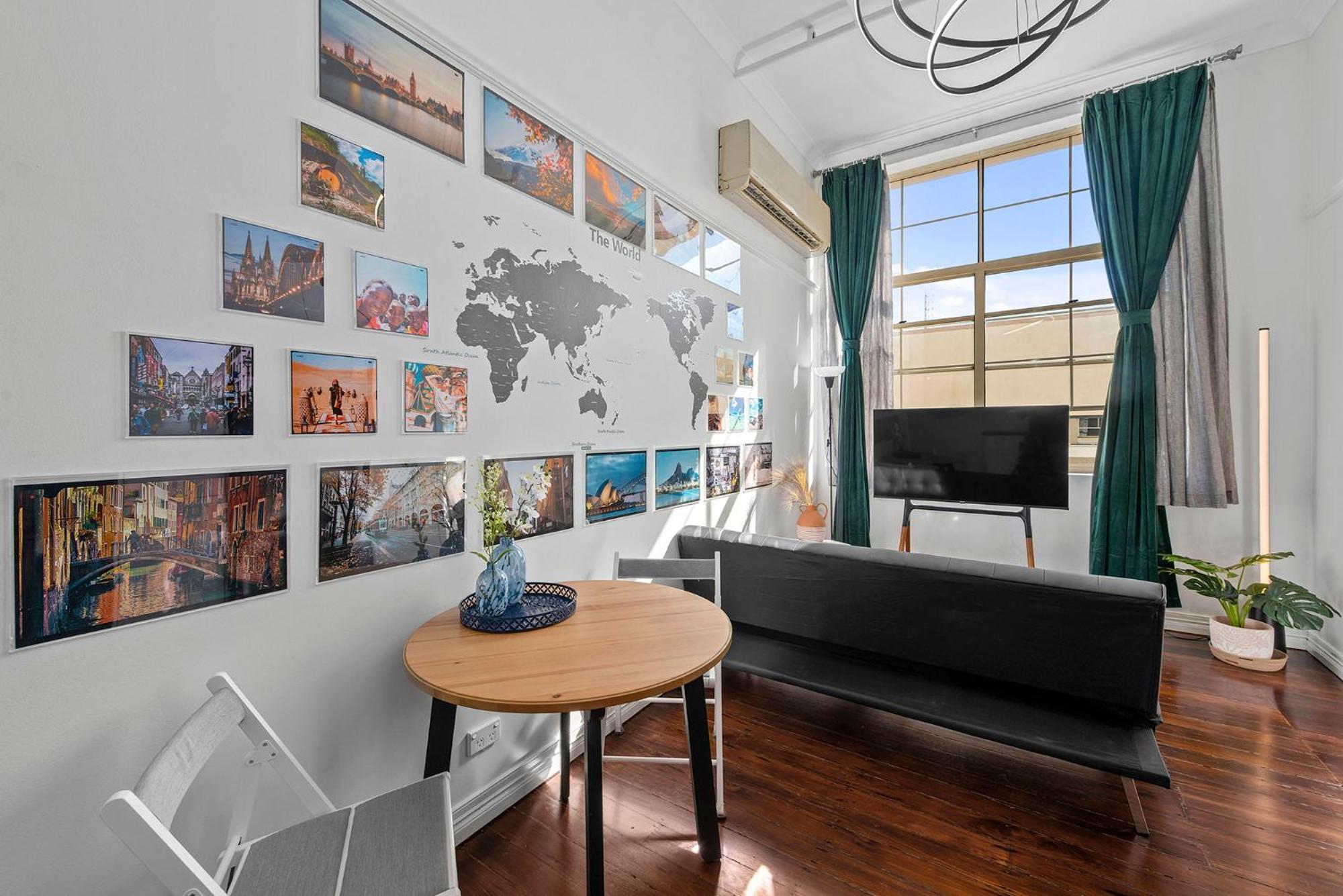 Apartment High Ceiling 1 Bedroom In The Brisbane