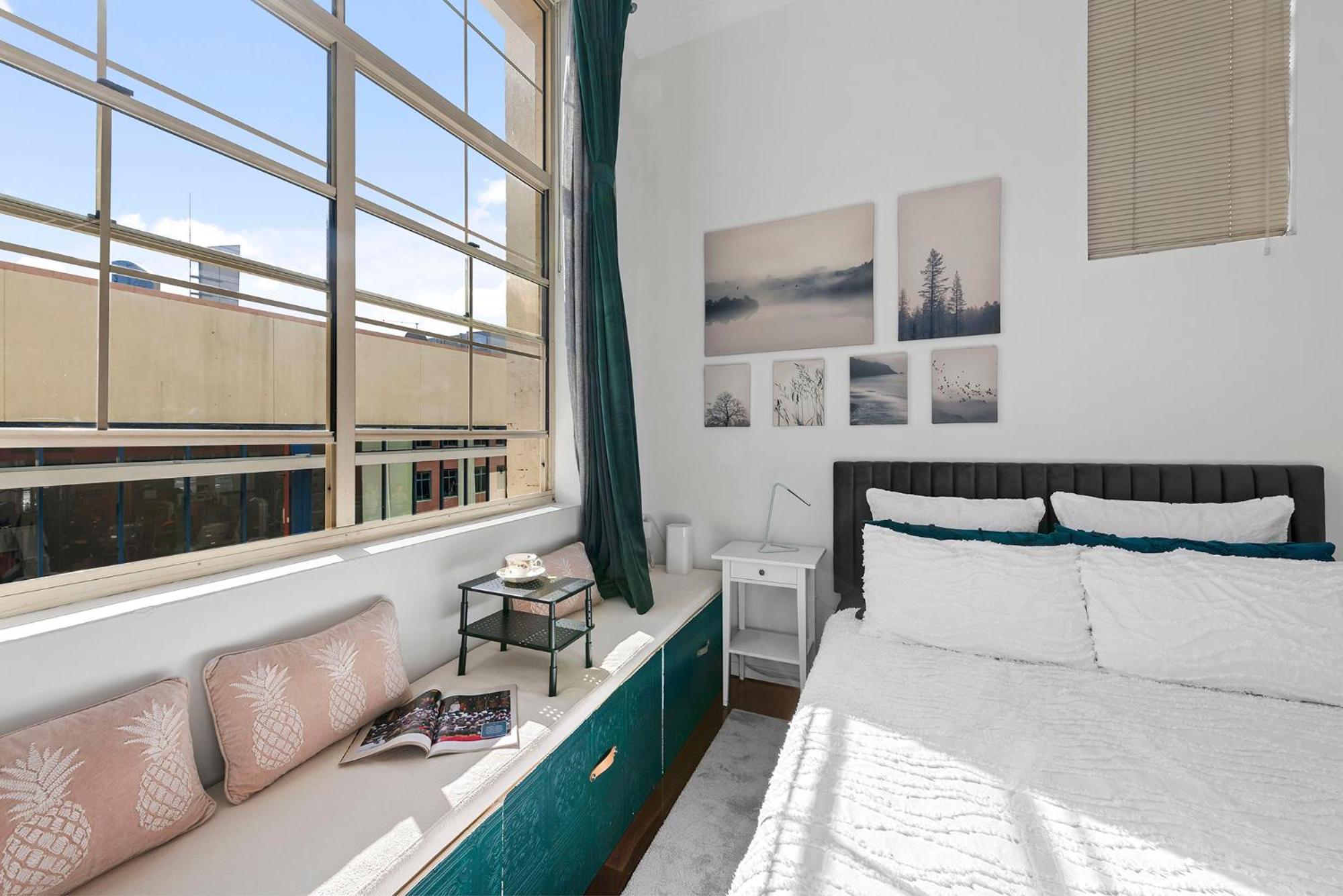 High Ceiling 1 Bedroom In The Apartment Brisbane