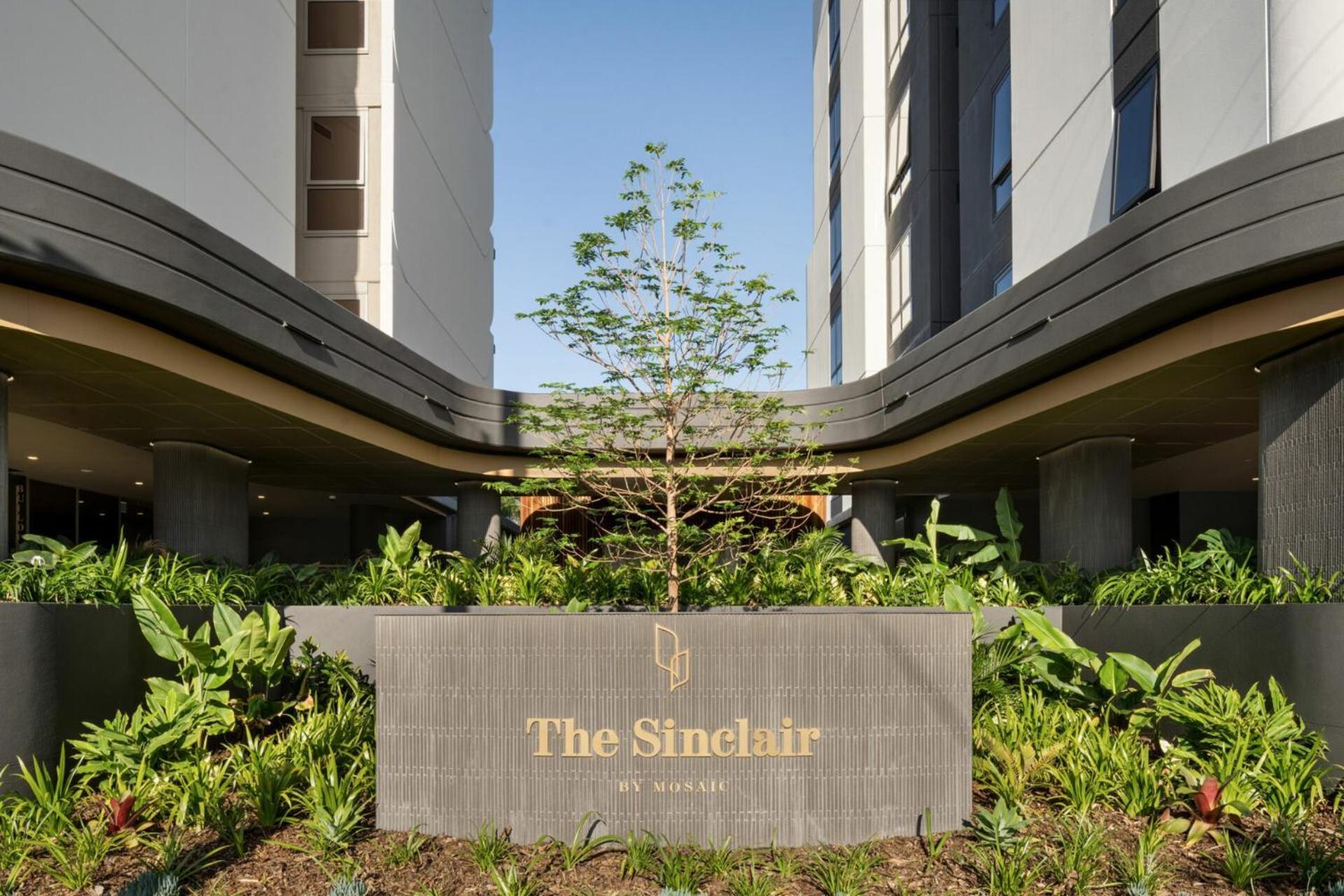 Sinclair - Free Secure Parking Apartment Brisbane