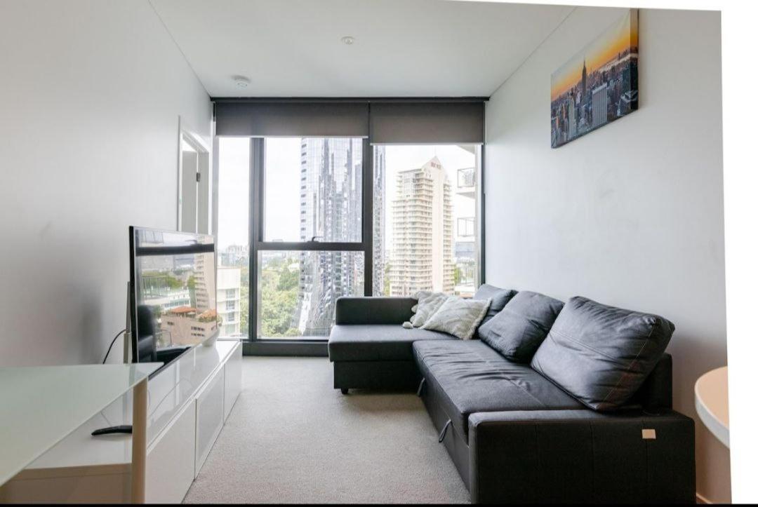 Private In Shared Ii * Brisbane