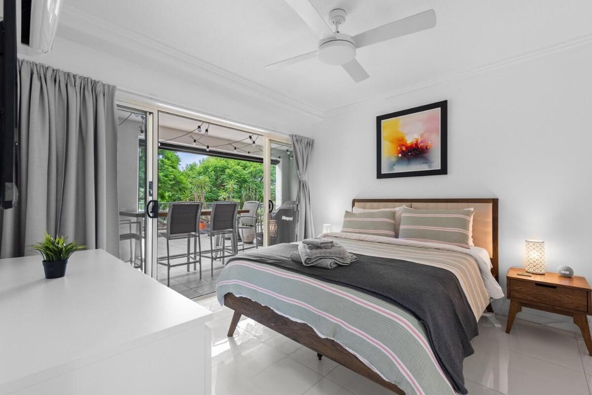 Apartment Riverfront Excellence 2bed-2bath-2car - West End *