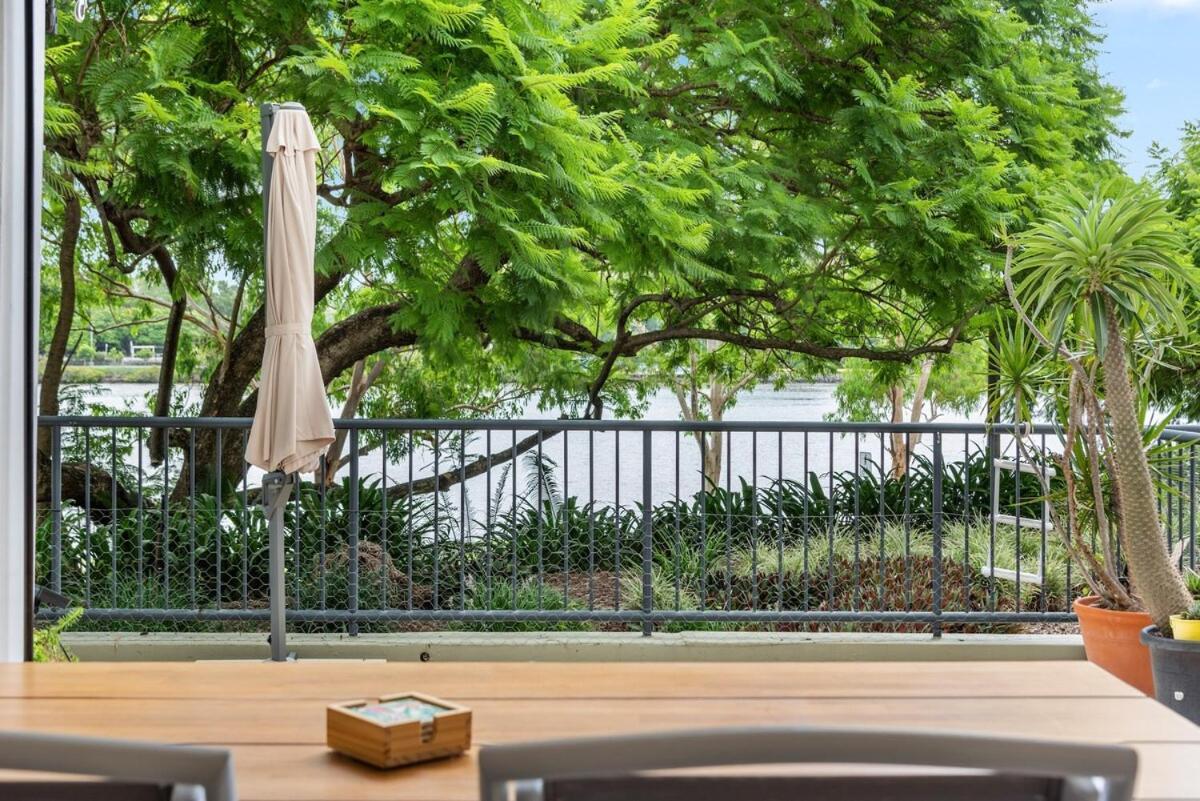 Riverfront Excellence 2bed-2bath-2car - West End *