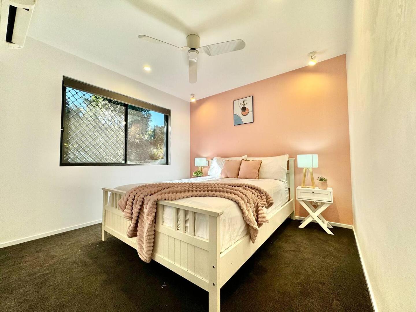 Apartment 4br Haven In Macgregor - Family Fun Awaits