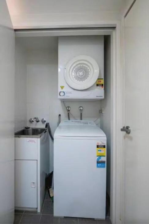 2br Riverview Escape Free Parking Brisbane