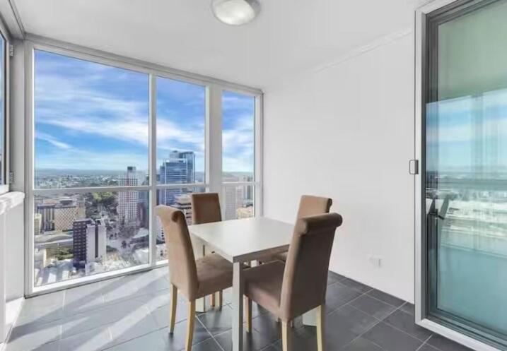 2br Riverview Escape Free Parking Apartment