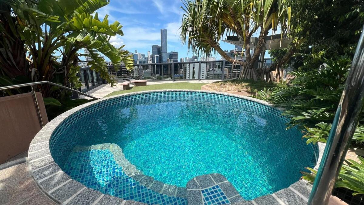 Stylish On High Level-close To Cbd *