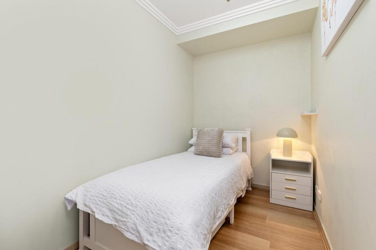 Lux 2bed Apt, Parking, Pool Apartment *