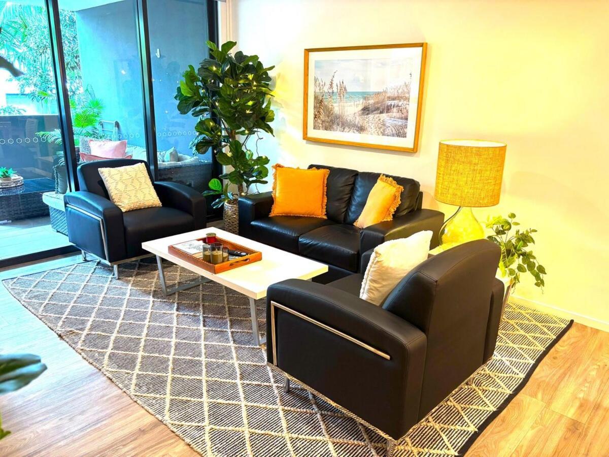 Ancassa Retreat Luxury Haven Near Train Bus Apartment