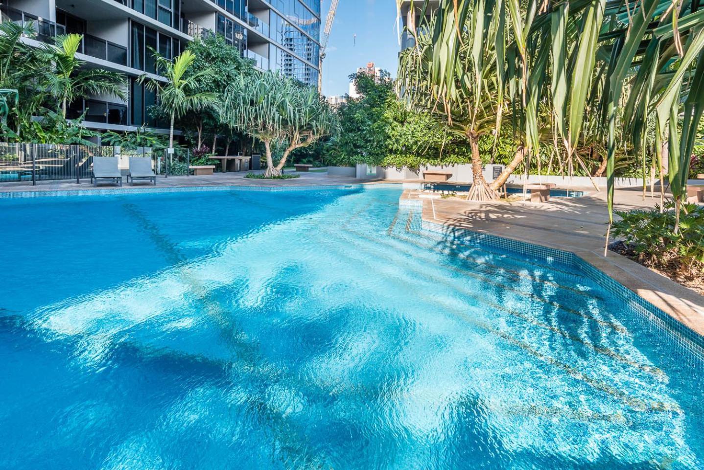 Apartment 1-bedroom With Pool, Sauna, And Parking In South Brisbane