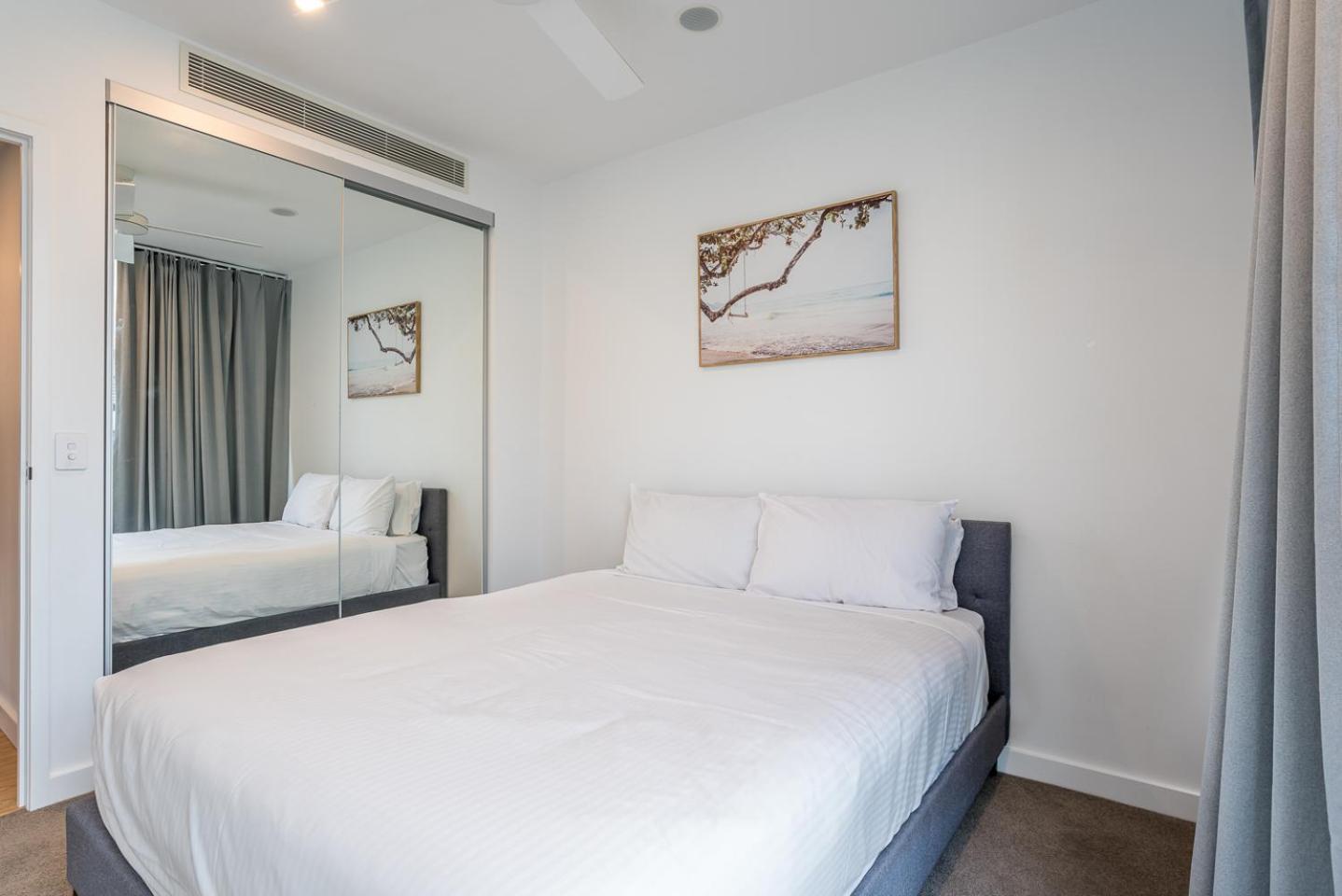 1-bedroom With Pool, Sauna, And Parking In South Brisbane