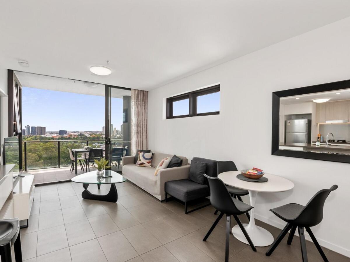2b Golf Parkside Panoramic Cityview Topfloor * Brisbane