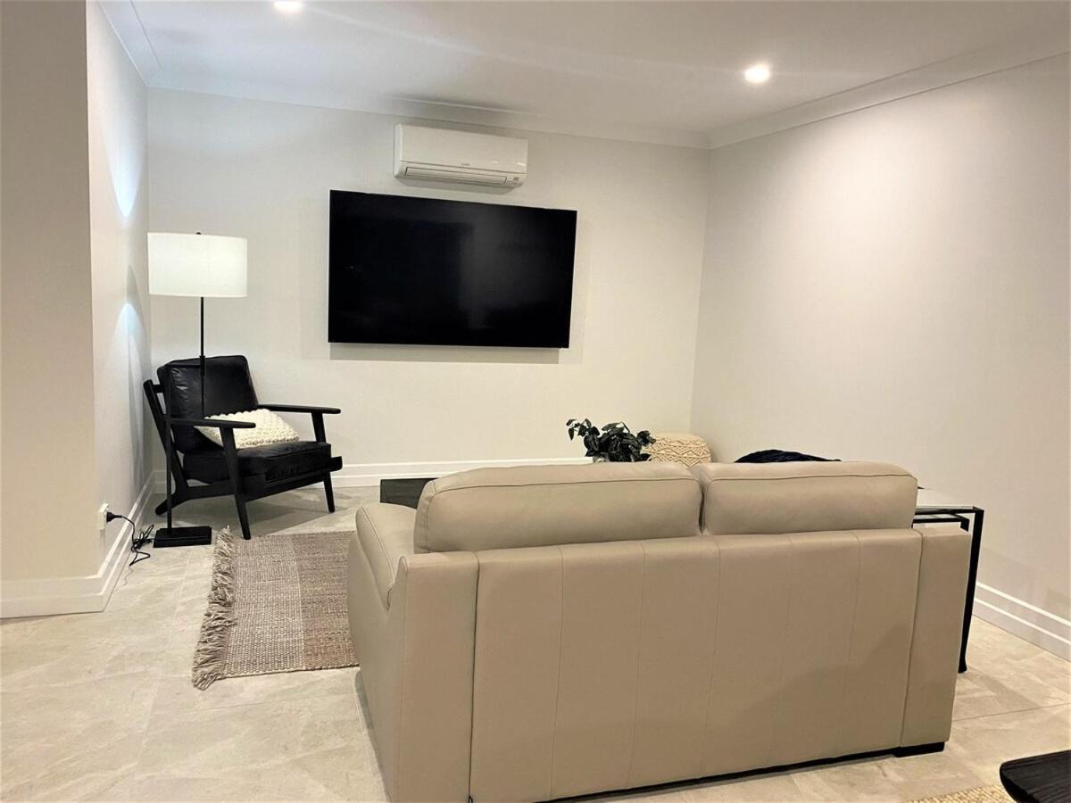 Holiday home Stunning Private Unit With Pool Hosted By Homestayz *