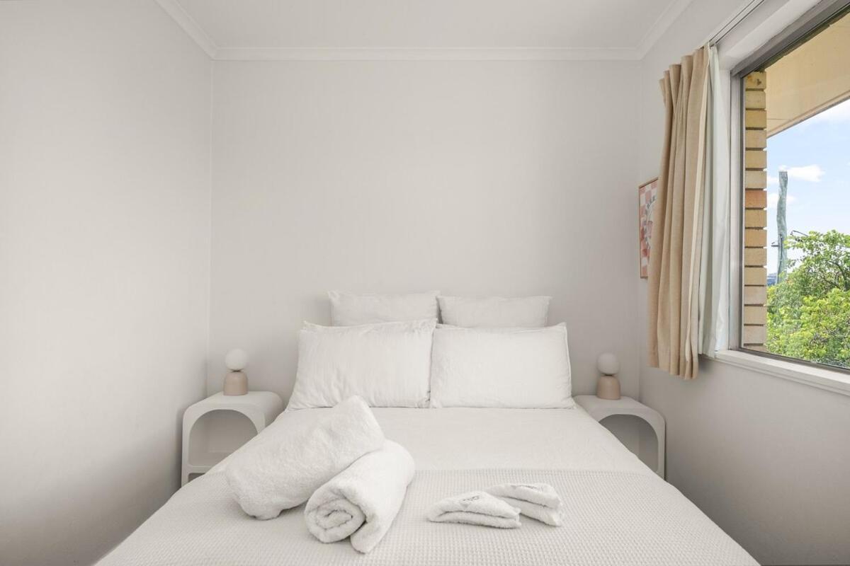 Bright In Trendy New Farm Apartment *