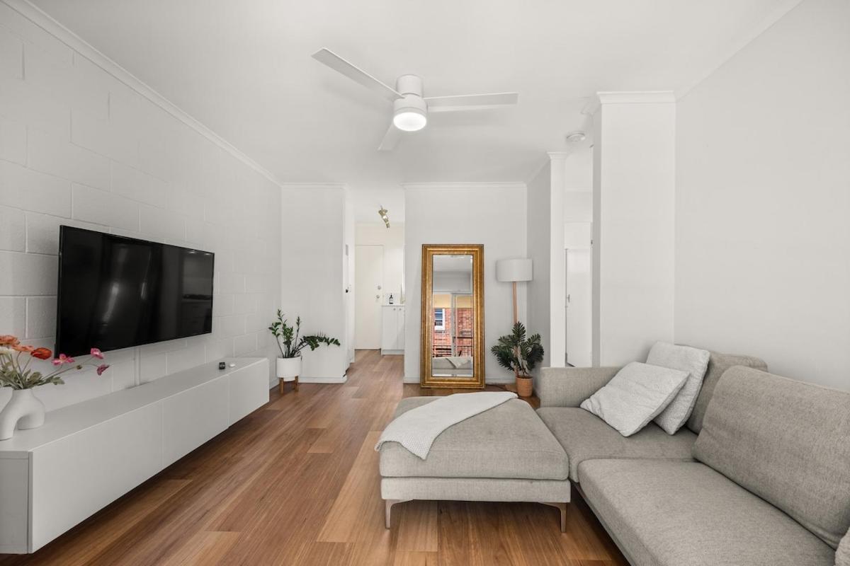 Apartment Bright In Trendy New Farm