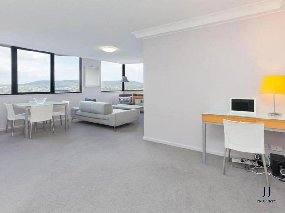 Cbd 1 Bed With Riverview - 194 Brisbane