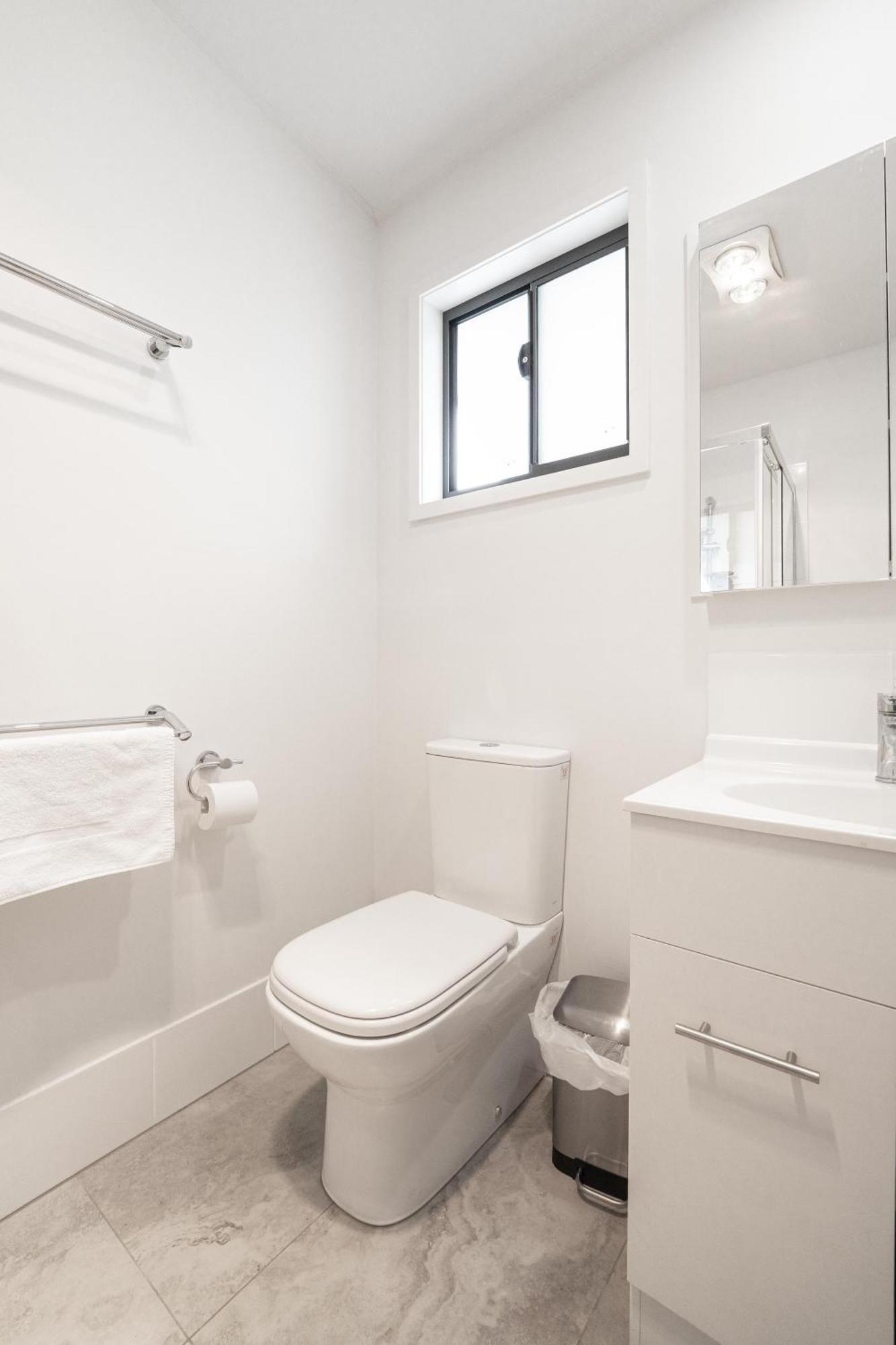 Cozy 1 Bed 1 Bath Tiny Near Cbd - C195 Apartment *