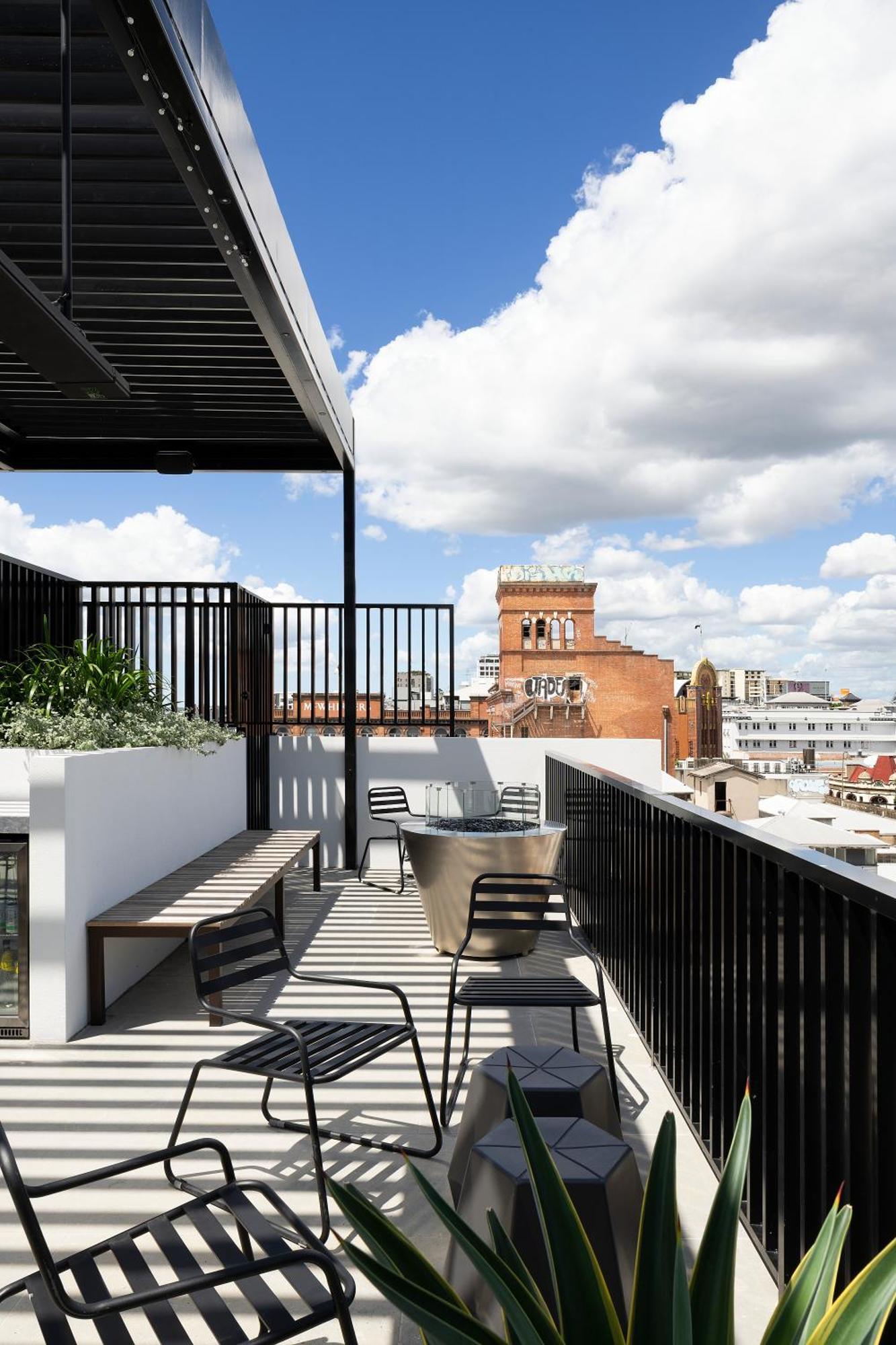 Alfred & Turner Apartments, Luxury 2 Bedroom In The Heart Of The Valley Apartment Brisbane