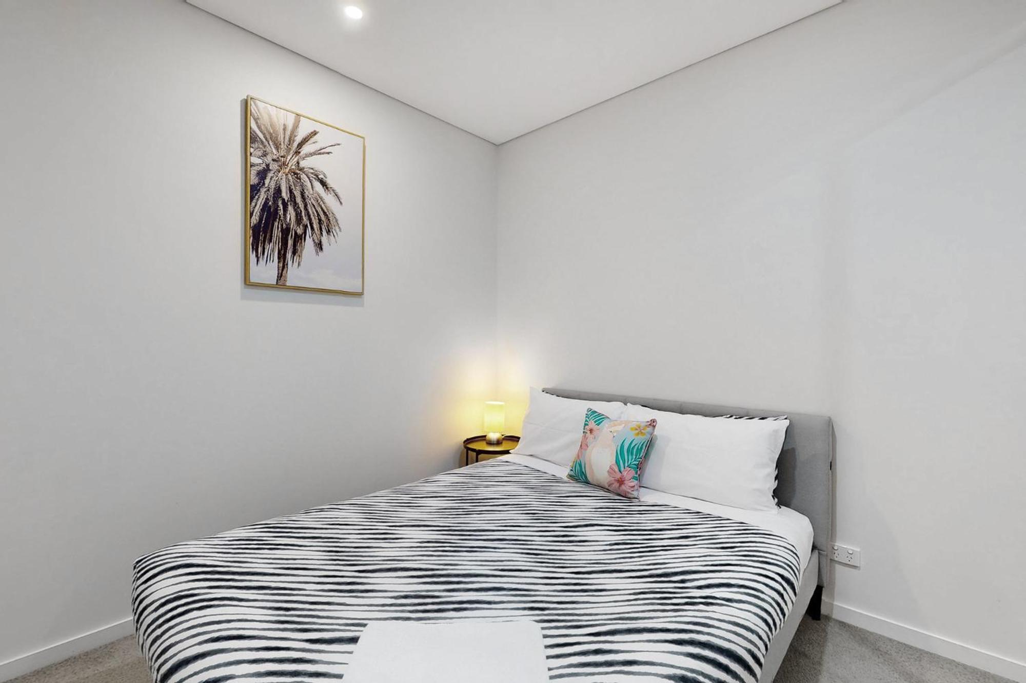 Urban Luxe Retreat - South Boutique W Free Carpark Apartment *