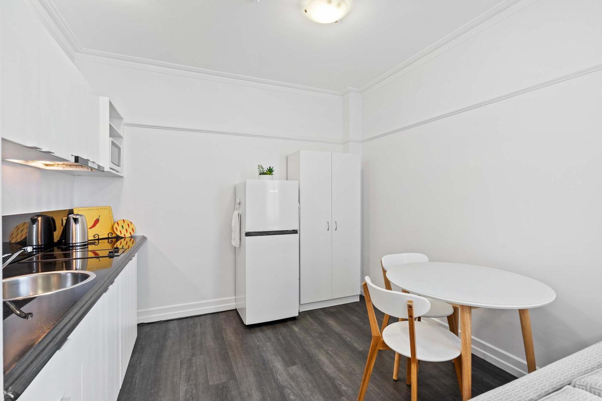 New 1-bedroom In The Heart Of South