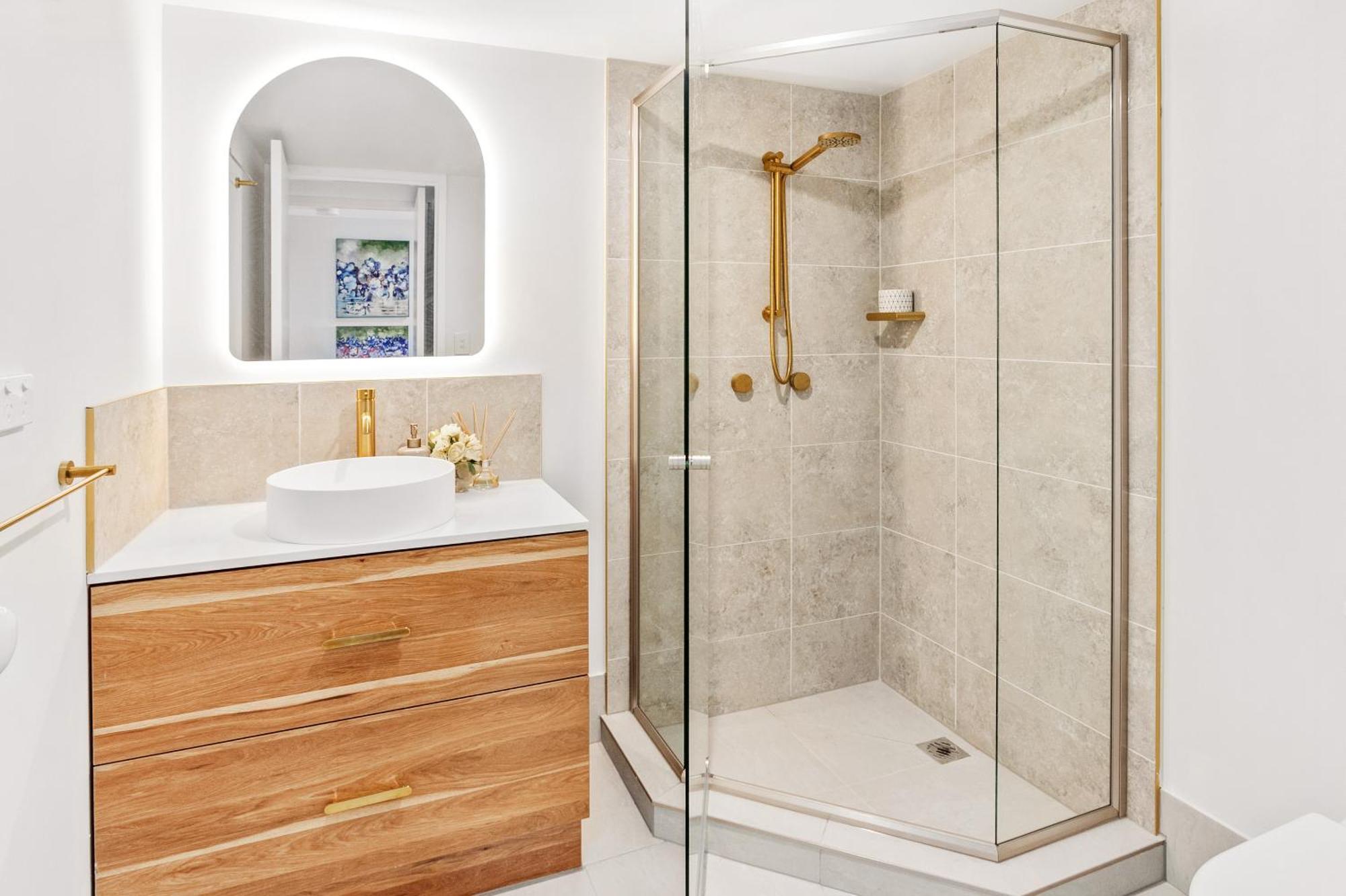 Apartment Leafy Oasis- Sunset And Mountain View,2 Bed, 2 Ensuite, Close To Cbd