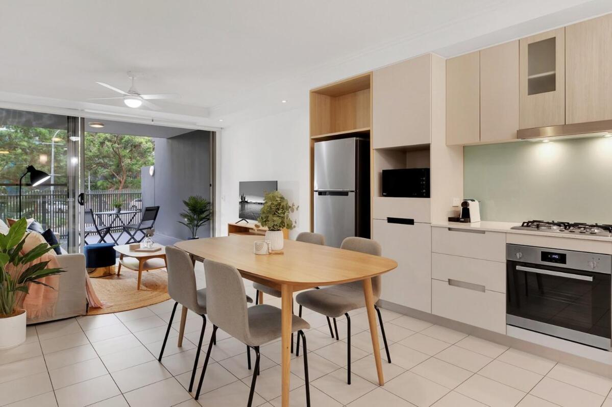 Kelvin Grove Sanctuary - 2br 2ba W Private Balcony M13 Brisbane
