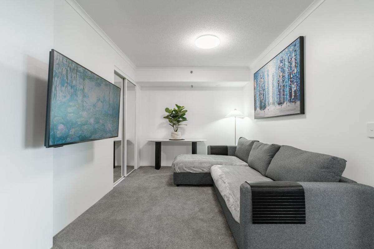 The Executive 1bed-1bath-1car Views - Cbd Apartment *