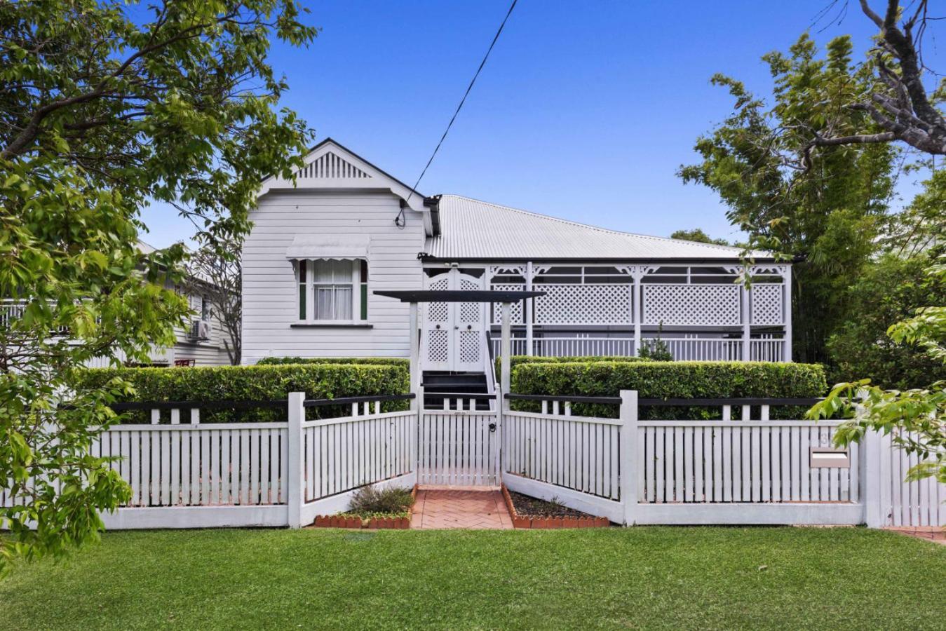 Holiday home Family Friendly, Pool, 9km To By Custom Hosting