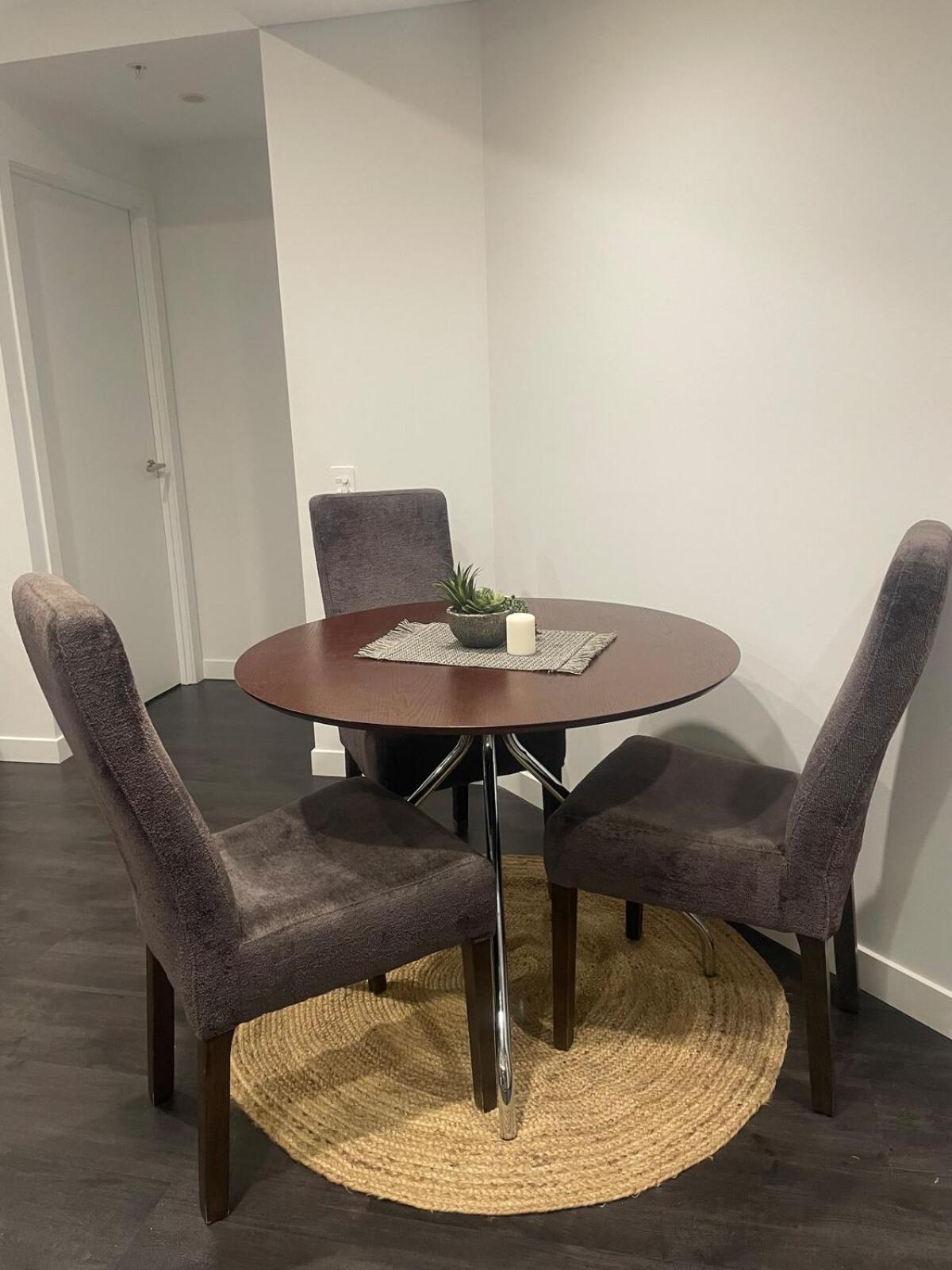 Riverview 1 Bed Luxury Apartment