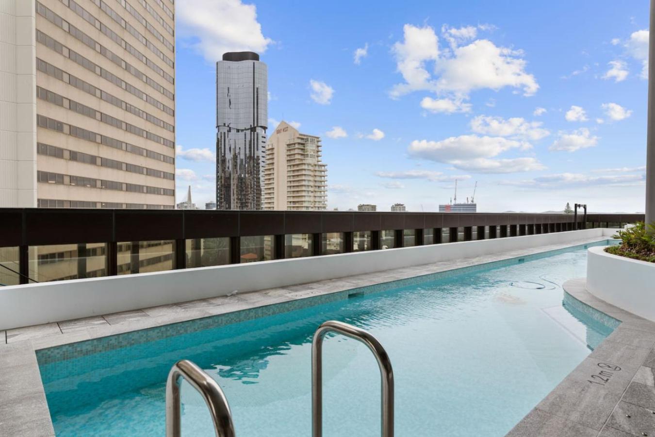 Apartment 1 Bedroom In Queens Wharf *