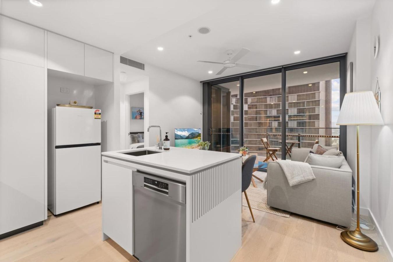 1 Bedroom In Queens Wharf
