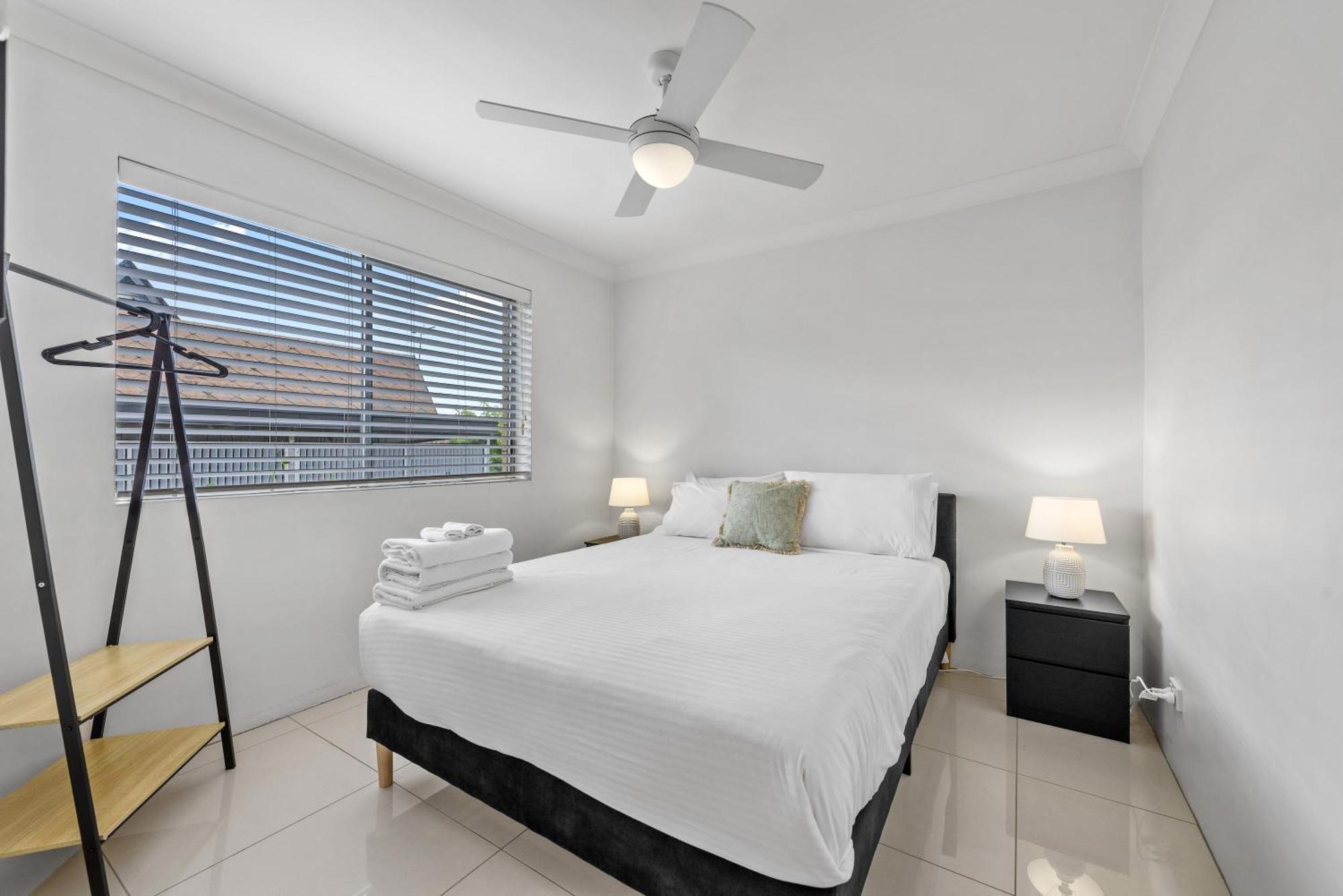 Apartment Stylish 2brm Near Gabba With Free Parking & Wifi