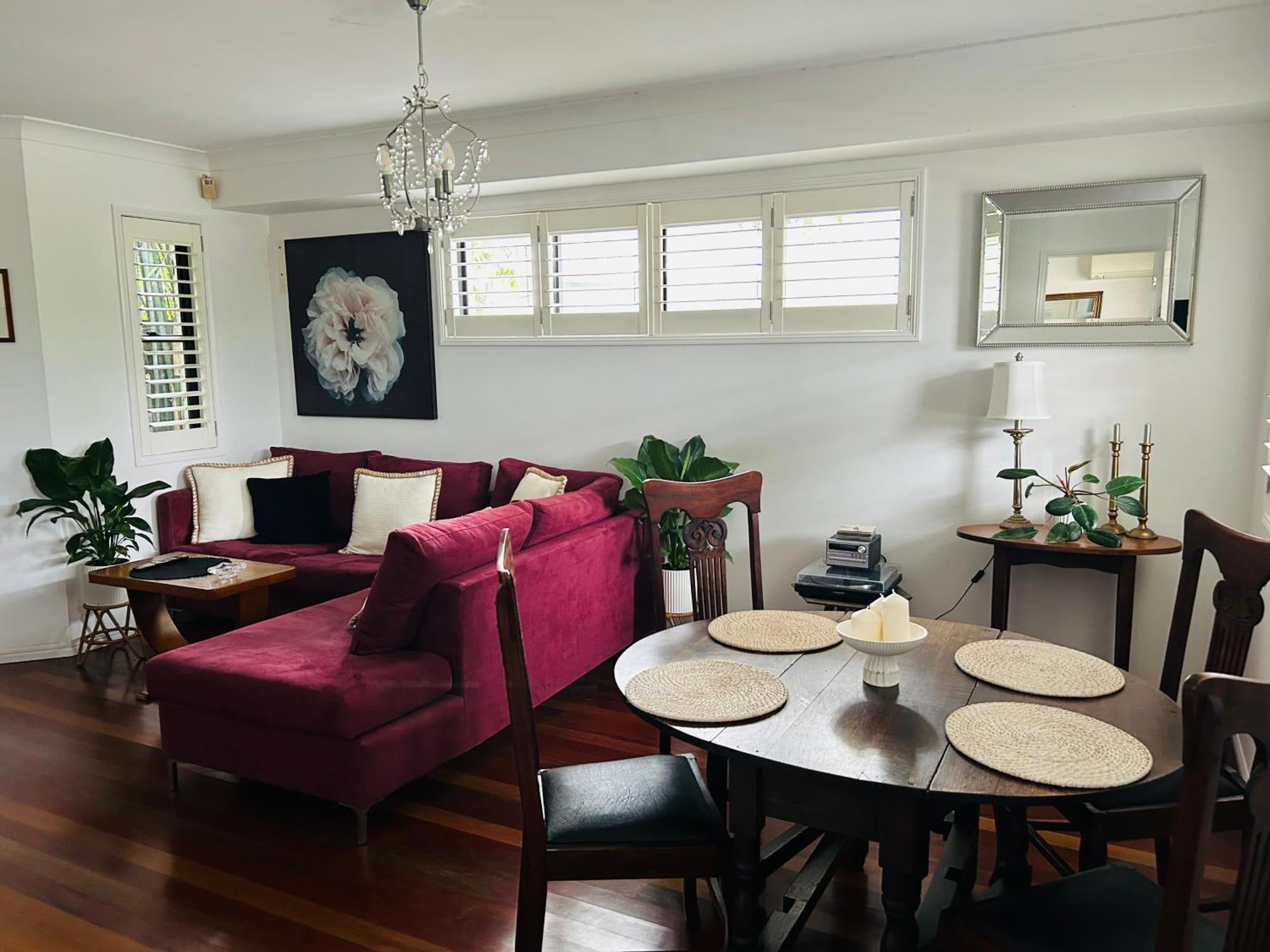 Nicole - Private & Bathroom - 6kms From Guest house Brisbane