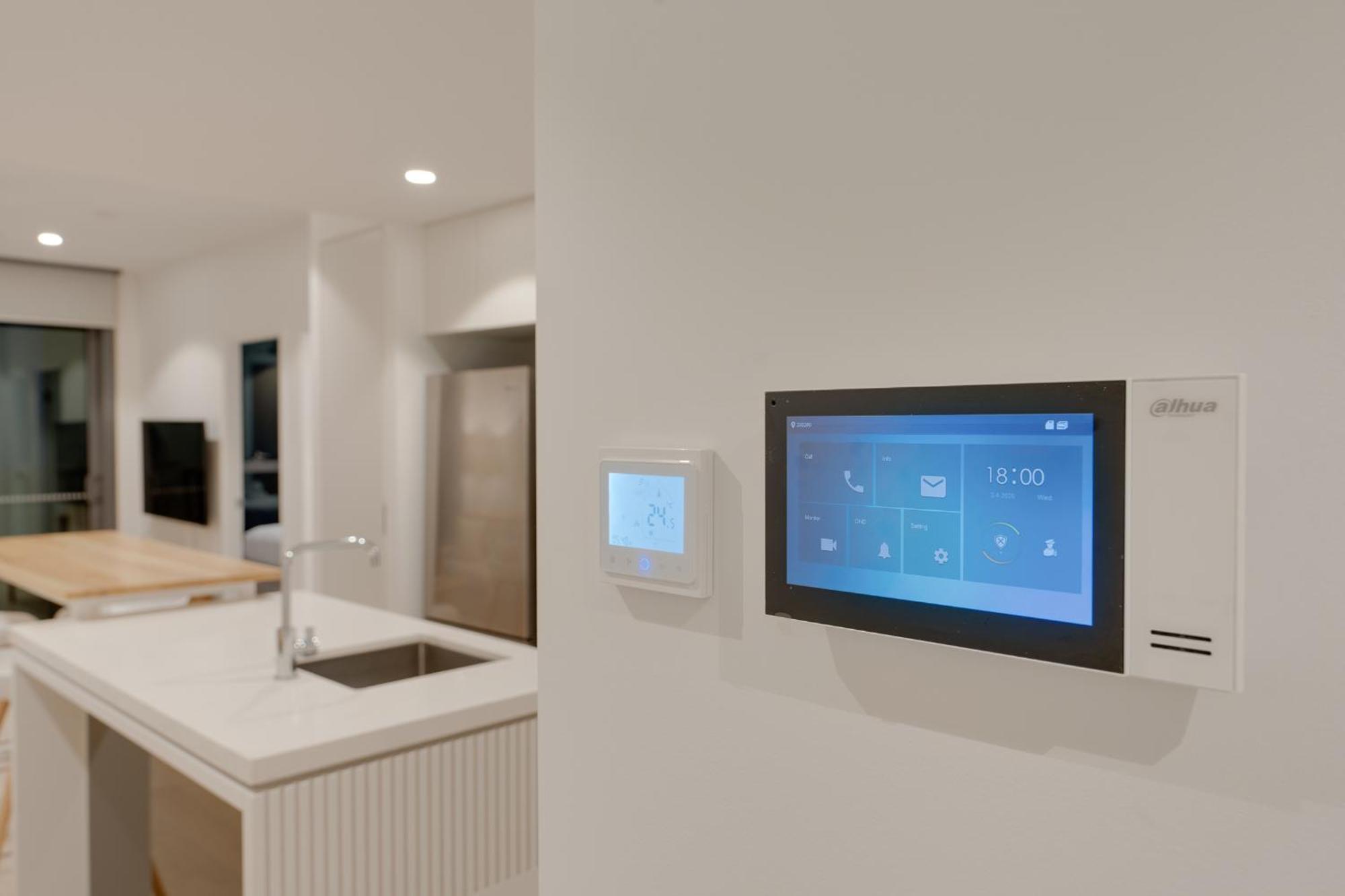 Modern - 1 Bedroom In Queen's Wharf Walk To Casino Brisbane