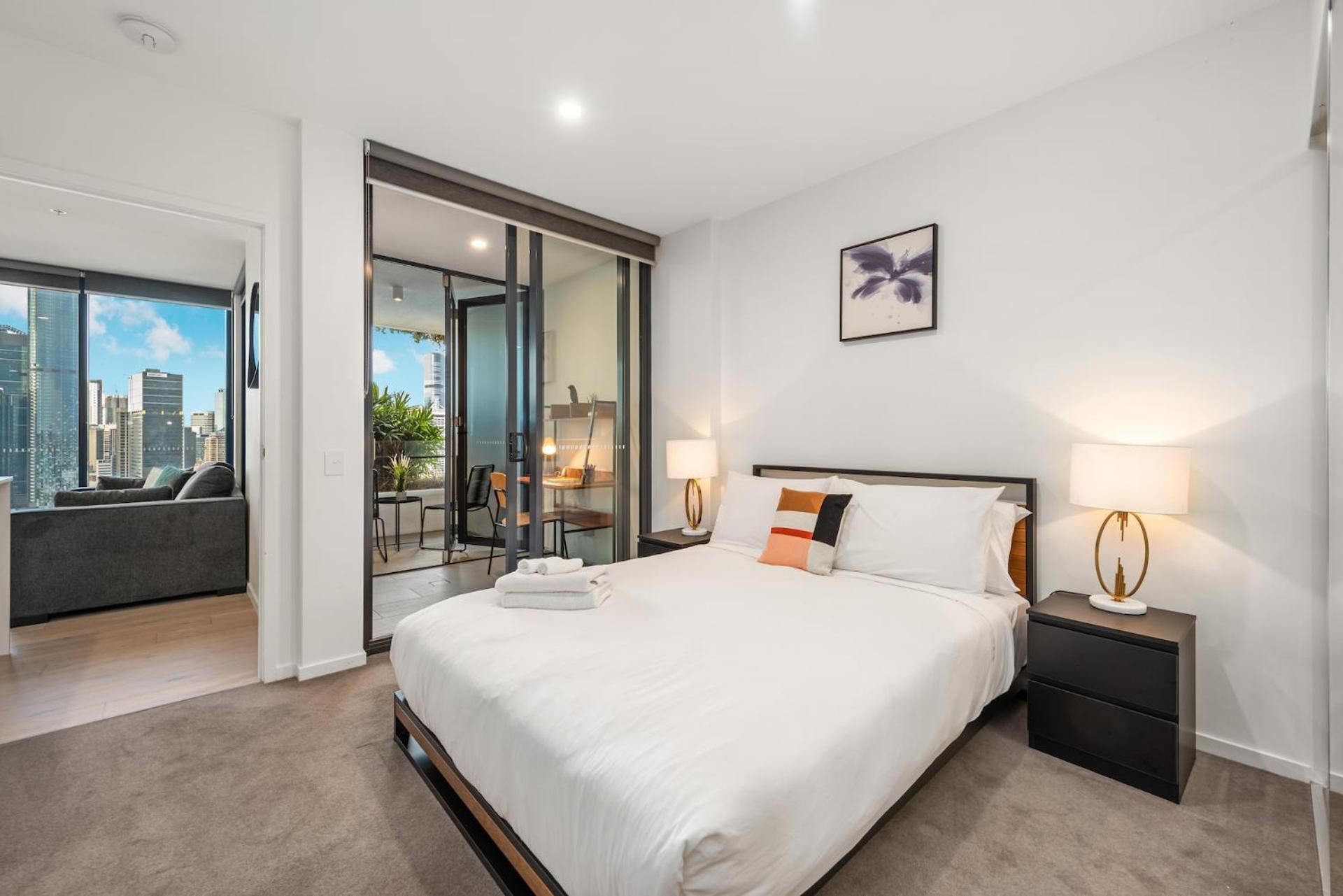 Apartment Breathtaking & River Views With Pool, Gym, Park