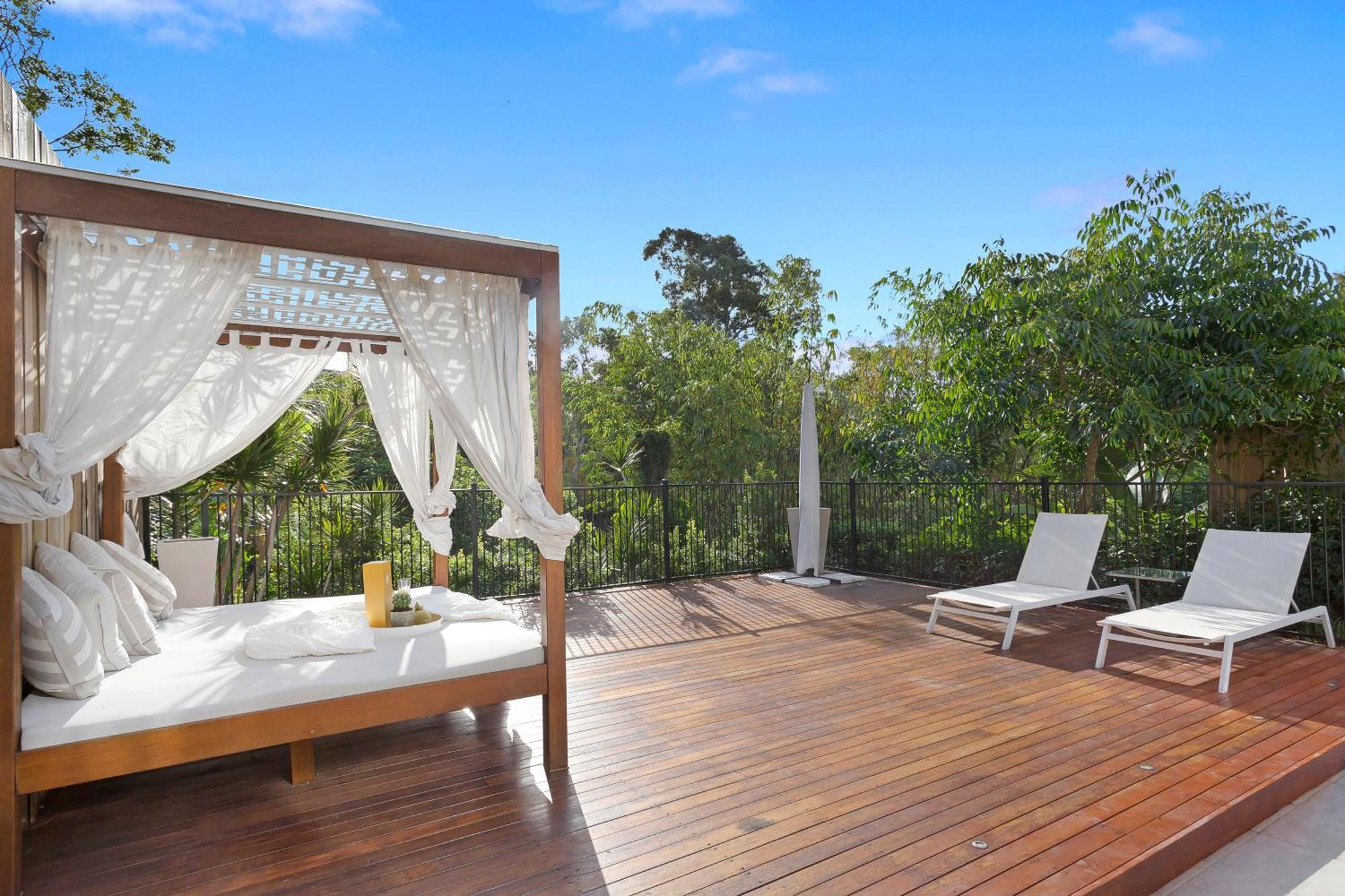 Large Family With Pool & Holiday home Brisbane