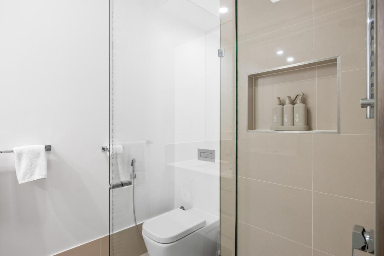 Modern Luxury Riverfront Sanctuary * Brisbane