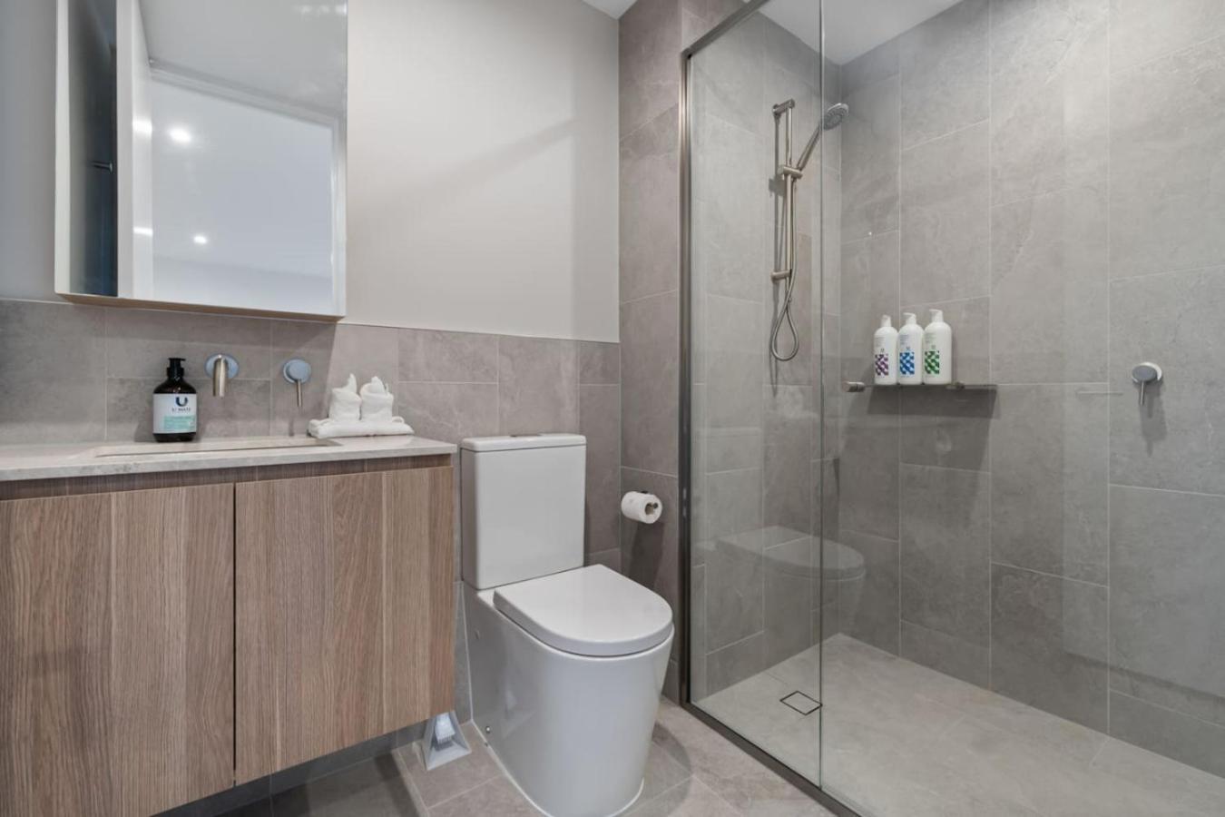 Skyline N Rooftop Pool 2br Modern Near Cbd * Brisbane