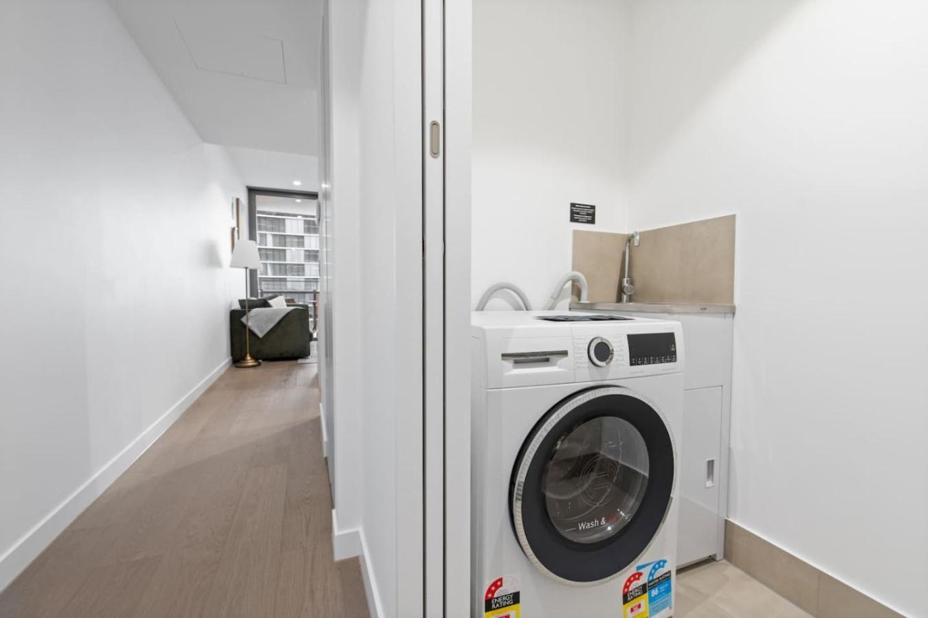 Apartment 1b Queens Wharf Luxury Brisbane