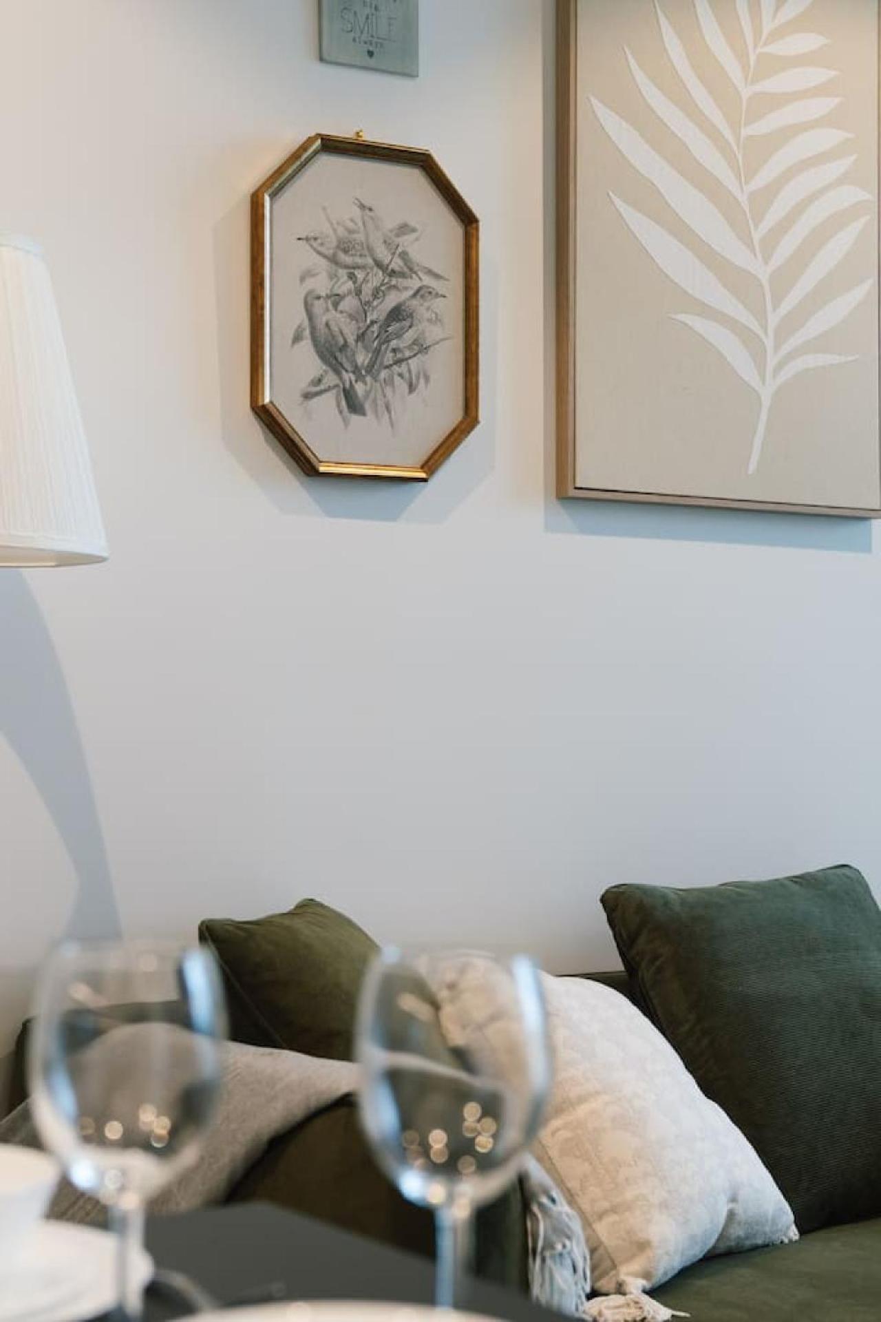 1b Queens Wharf Luxury