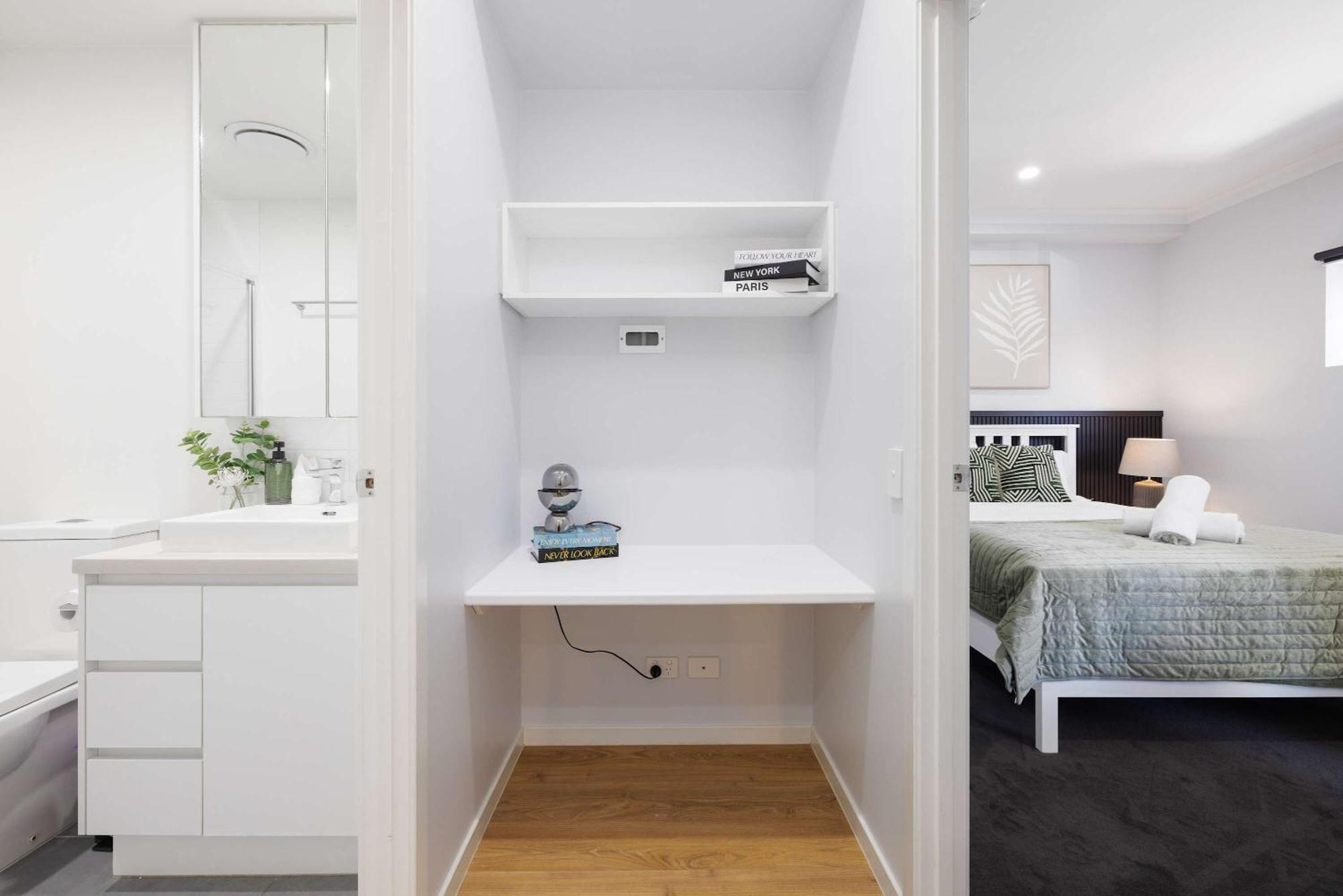 Adorable Fresh 1br With Parking Wifi Brisbane