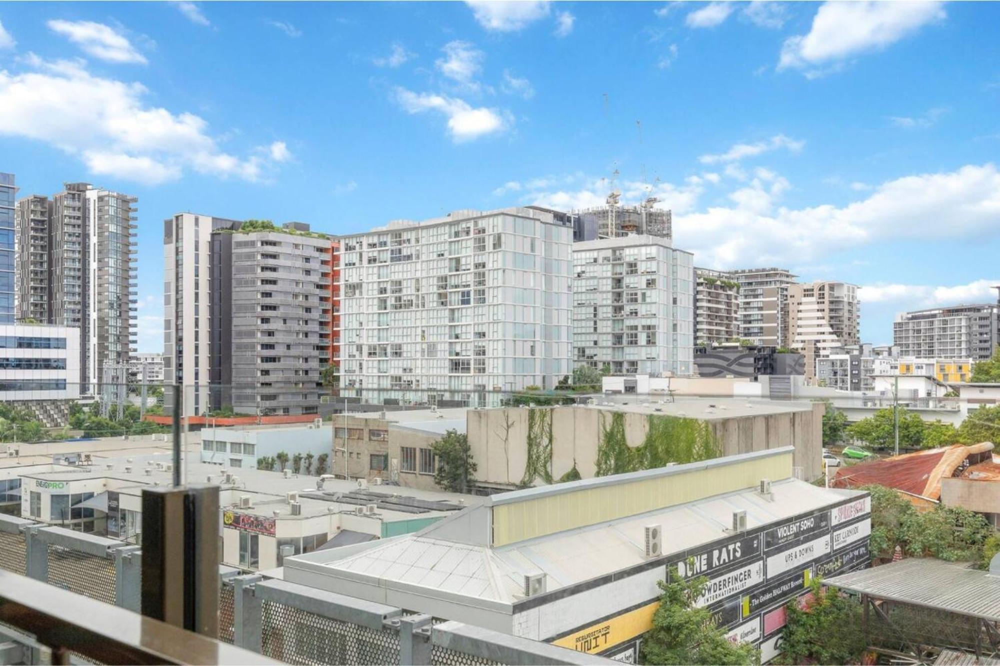 Apartment Newstead Towers *
