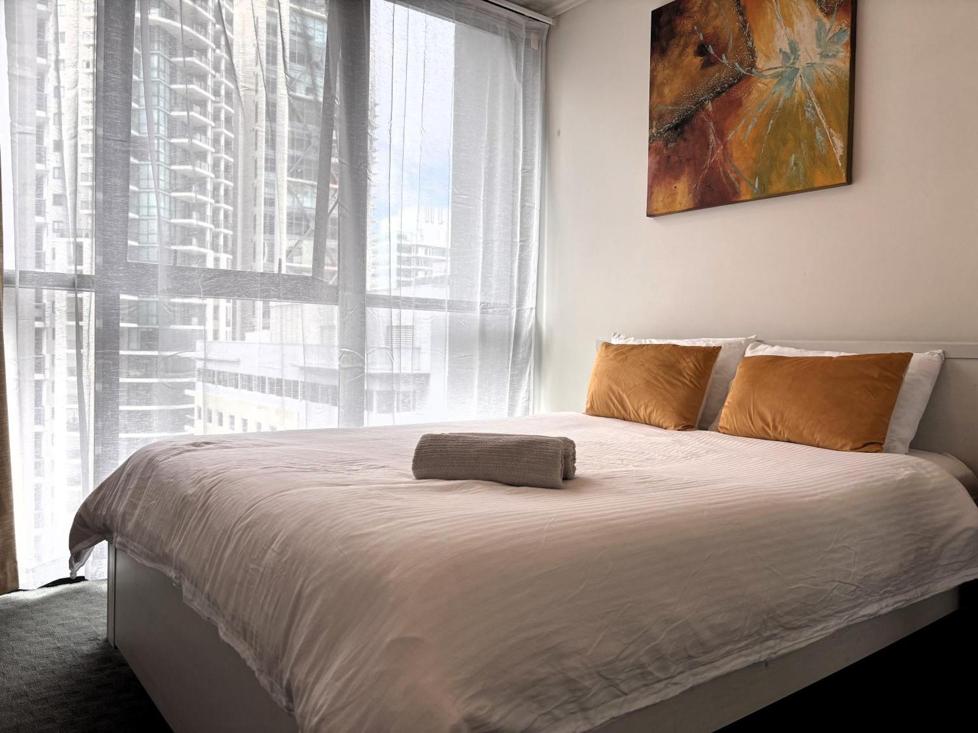 S&P Apartments - Charlotte St Apartment *