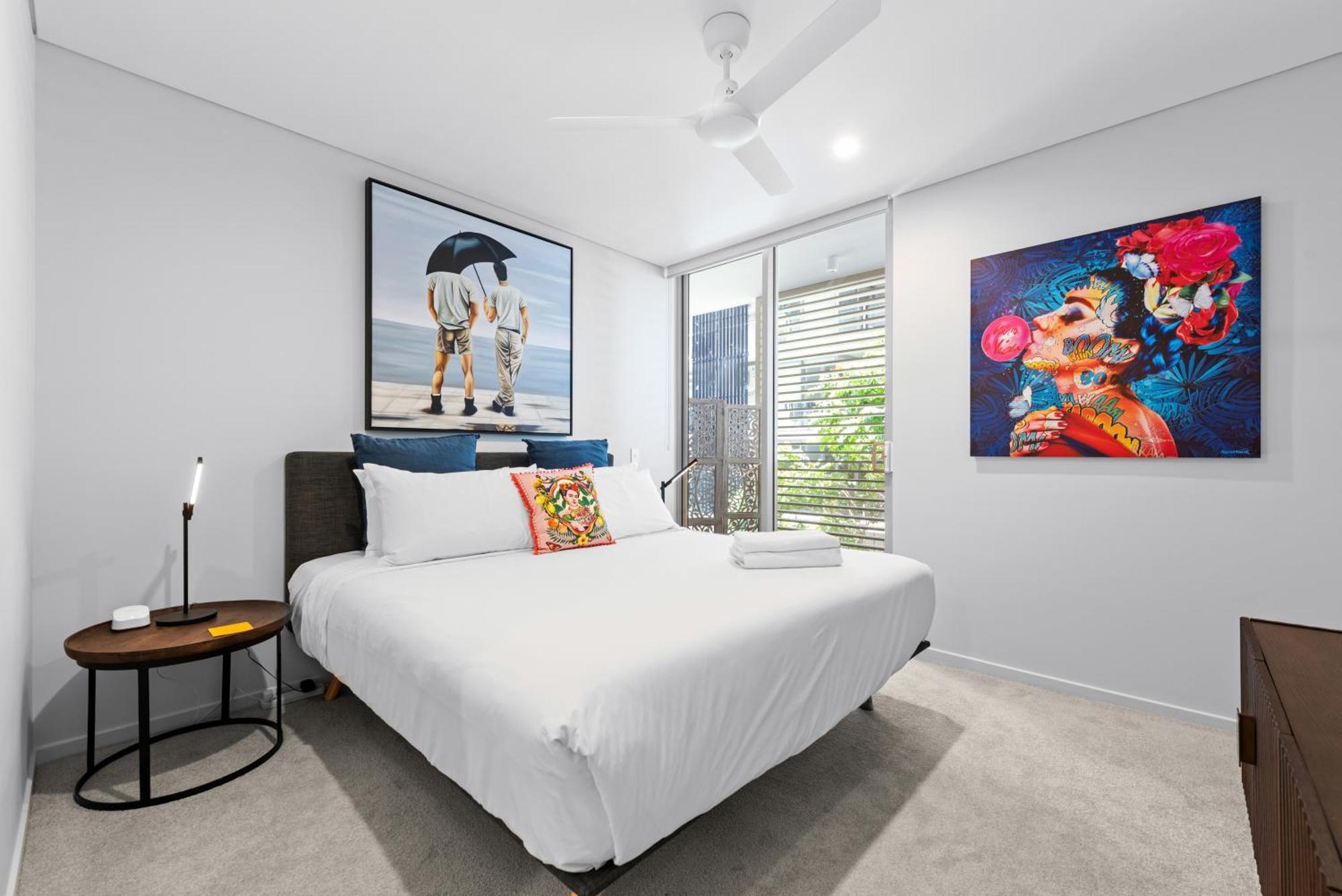 Riverside 2br With Amazing Rooftop Pool & Parking Apartment Brisbane